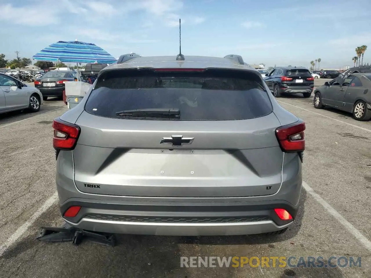 6 fotografías del automóvil dañado KL77LHEP0SC088430 CHEVROLET TRAX 2025