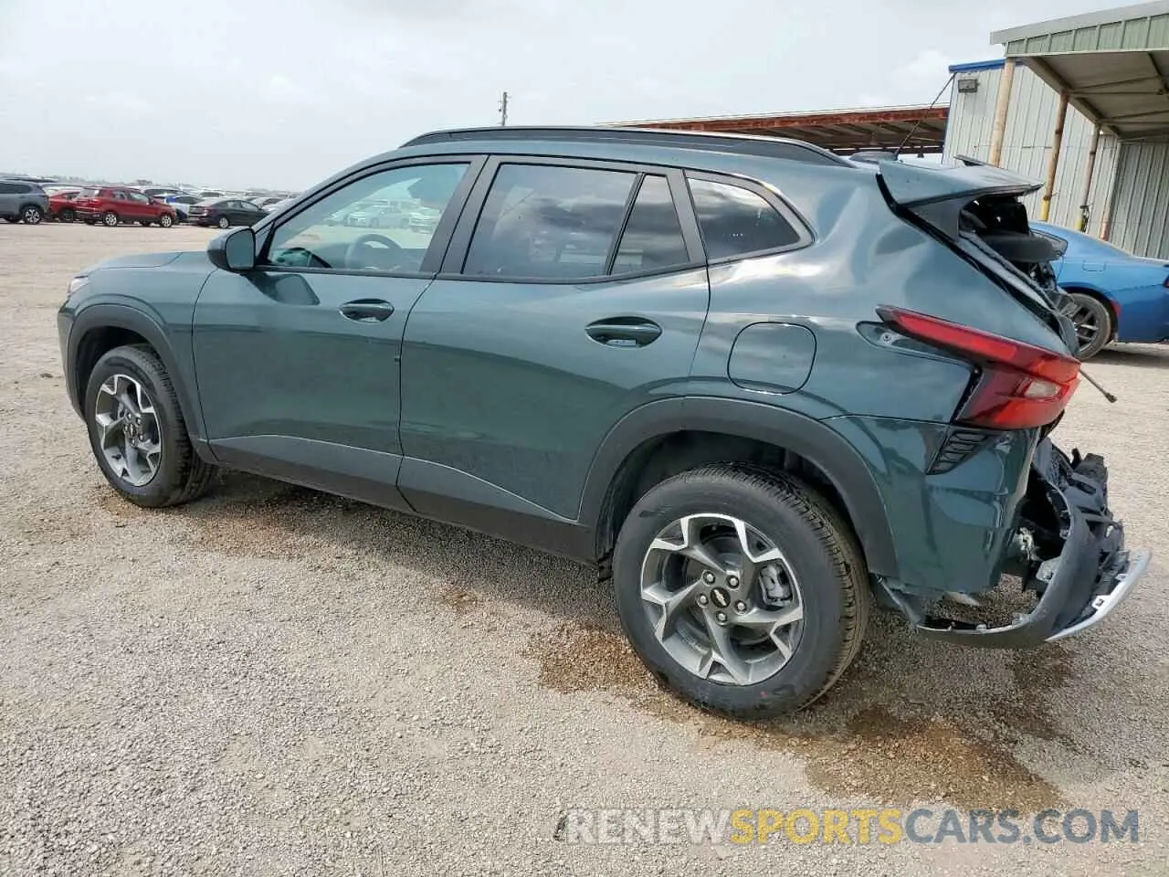 2 fotografías del automóvil dañado KL77LHEP3SC230625 CHEVROLET TRAX 2025