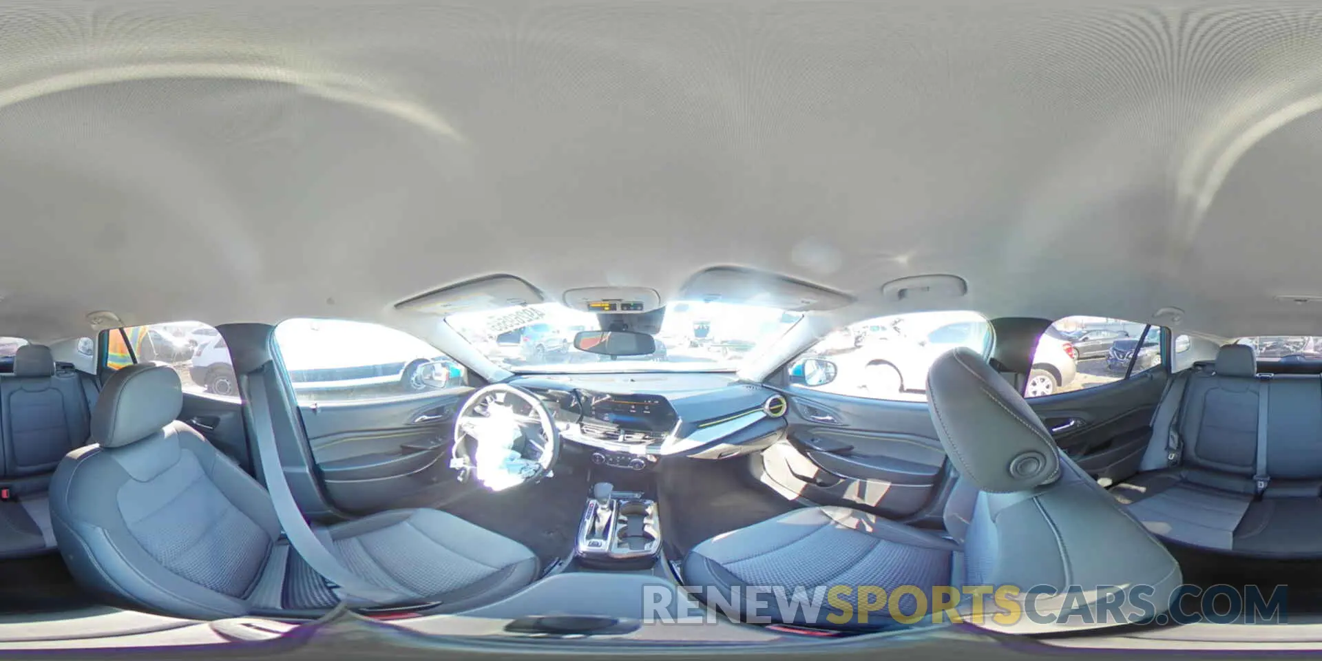 16 fotografías del automóvil dañado KL77LHEP4SC039392 CHEVROLET TRAX 2025