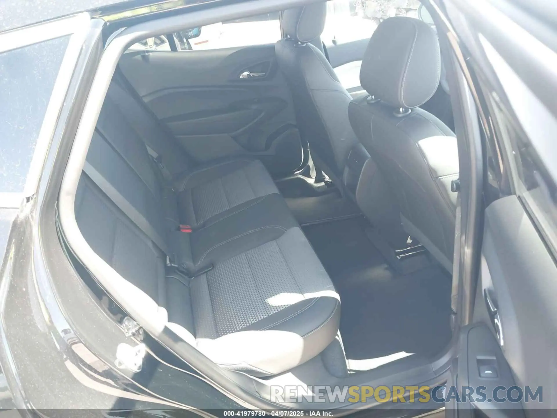 8 fotografías del automóvil dañado KL77LHEP4SC155563 CHEVROLET TRAX 2025