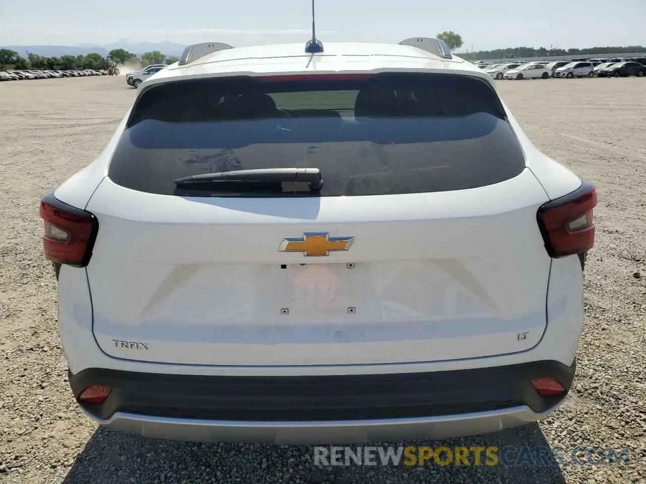 6 fotografías del automóvil dañado KL77LHEP4SC227930 CHEVROLET TRAX 2025