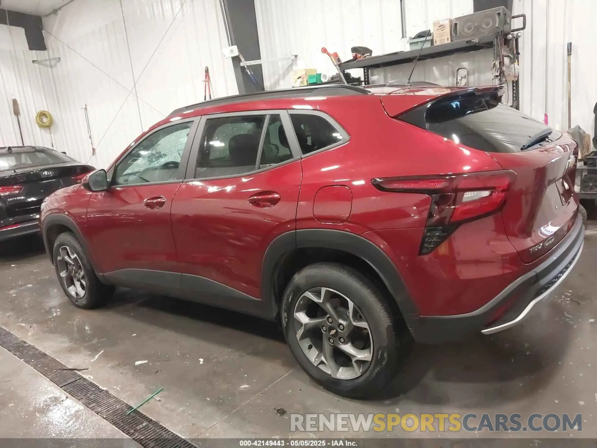 14 fotografías del automóvil dañado KL77LHEP5SC006868 CHEVROLET TRAX 2025
