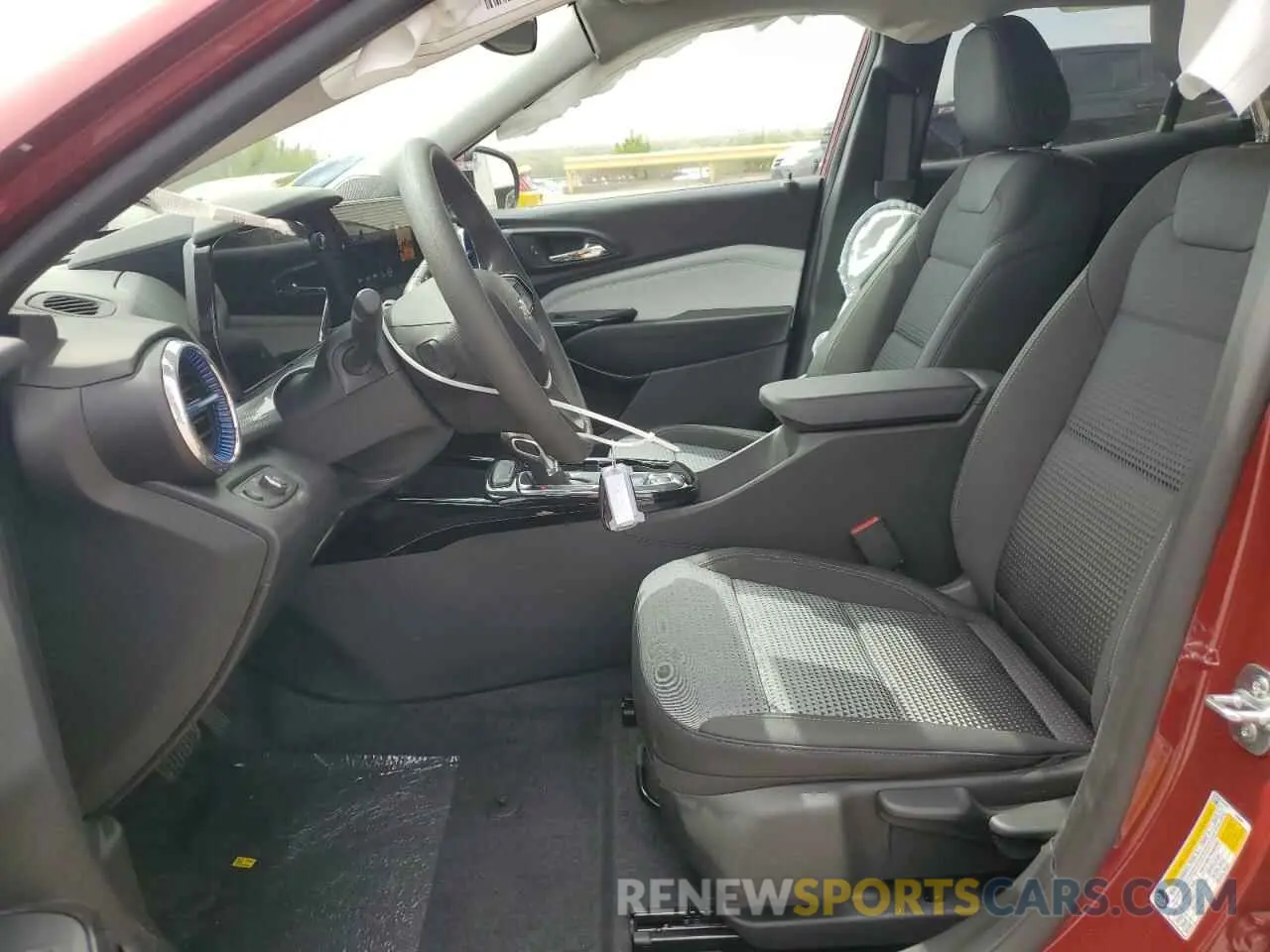 7 fotografías del automóvil dañado KL77LHEP5SC229833 CHEVROLET TRAX 2025