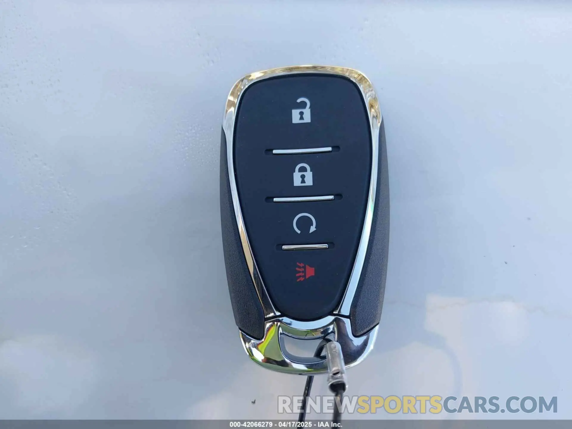 11 fotografías del automóvil dañado KL77LHEP5SC230402 CHEVROLET TRAX 2025