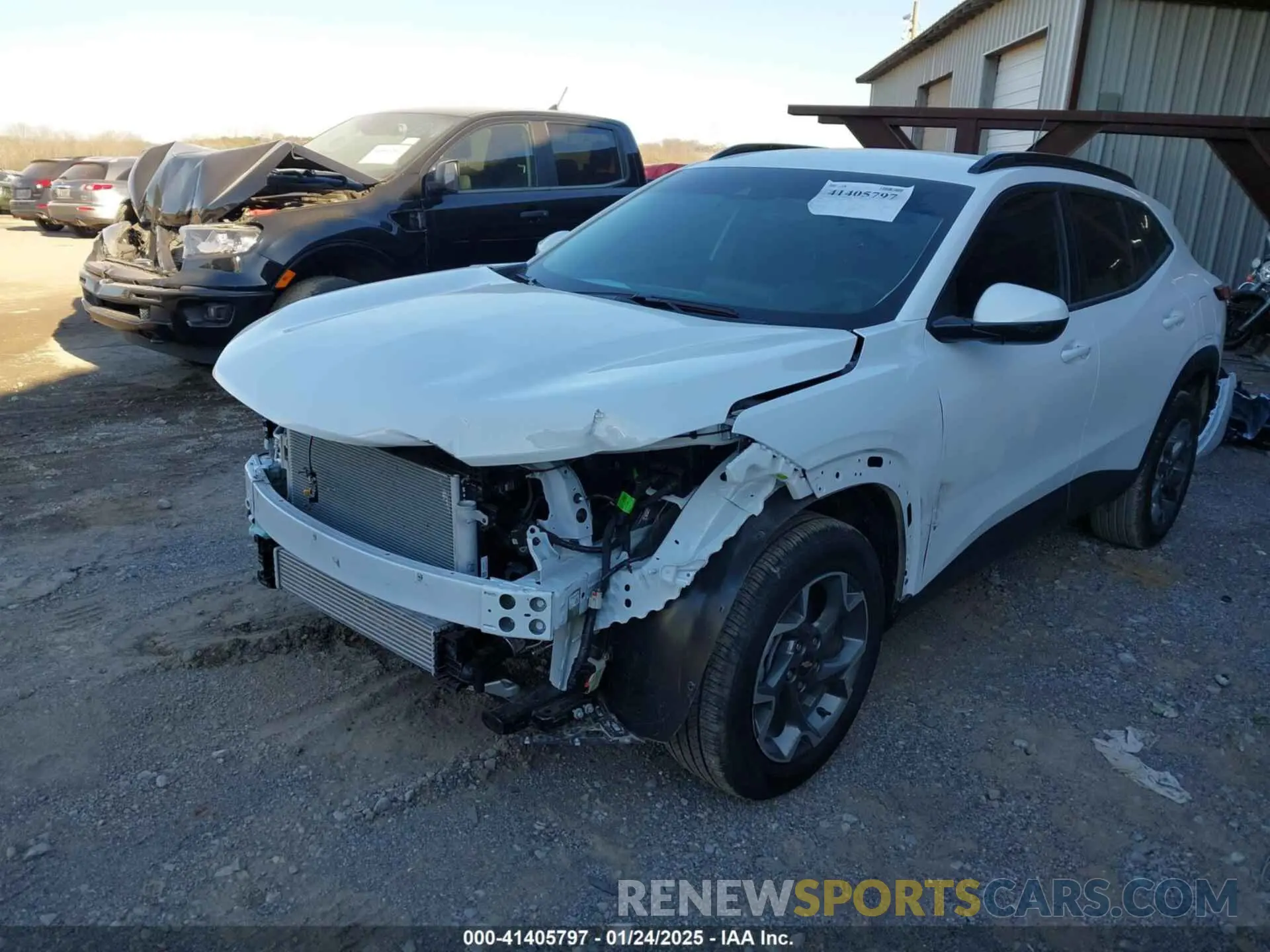 2 fotografías del automóvil dañado KL77LHEP6SC107532 CHEVROLET TRAX 2025