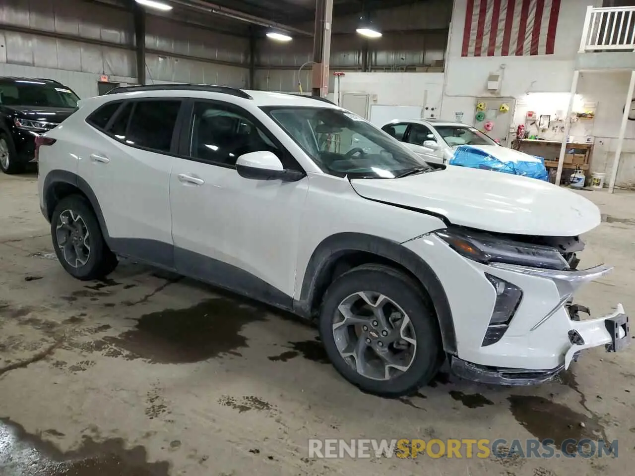 4 fotografías del automóvil dañado KL77LHEP6SC151420 CHEVROLET TRAX 2025