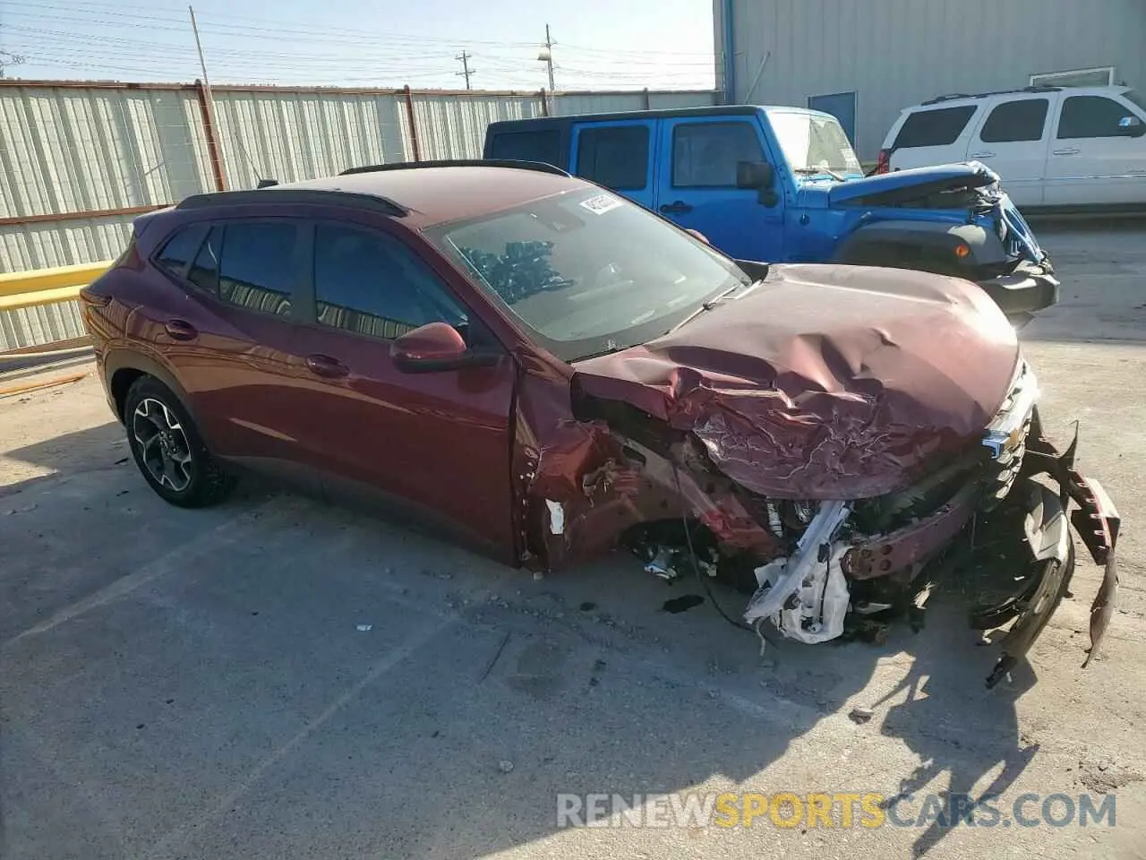 4 fotografías del automóvil dañado KL77LHEP6SC157850 CHEVROLET TRAX 2025