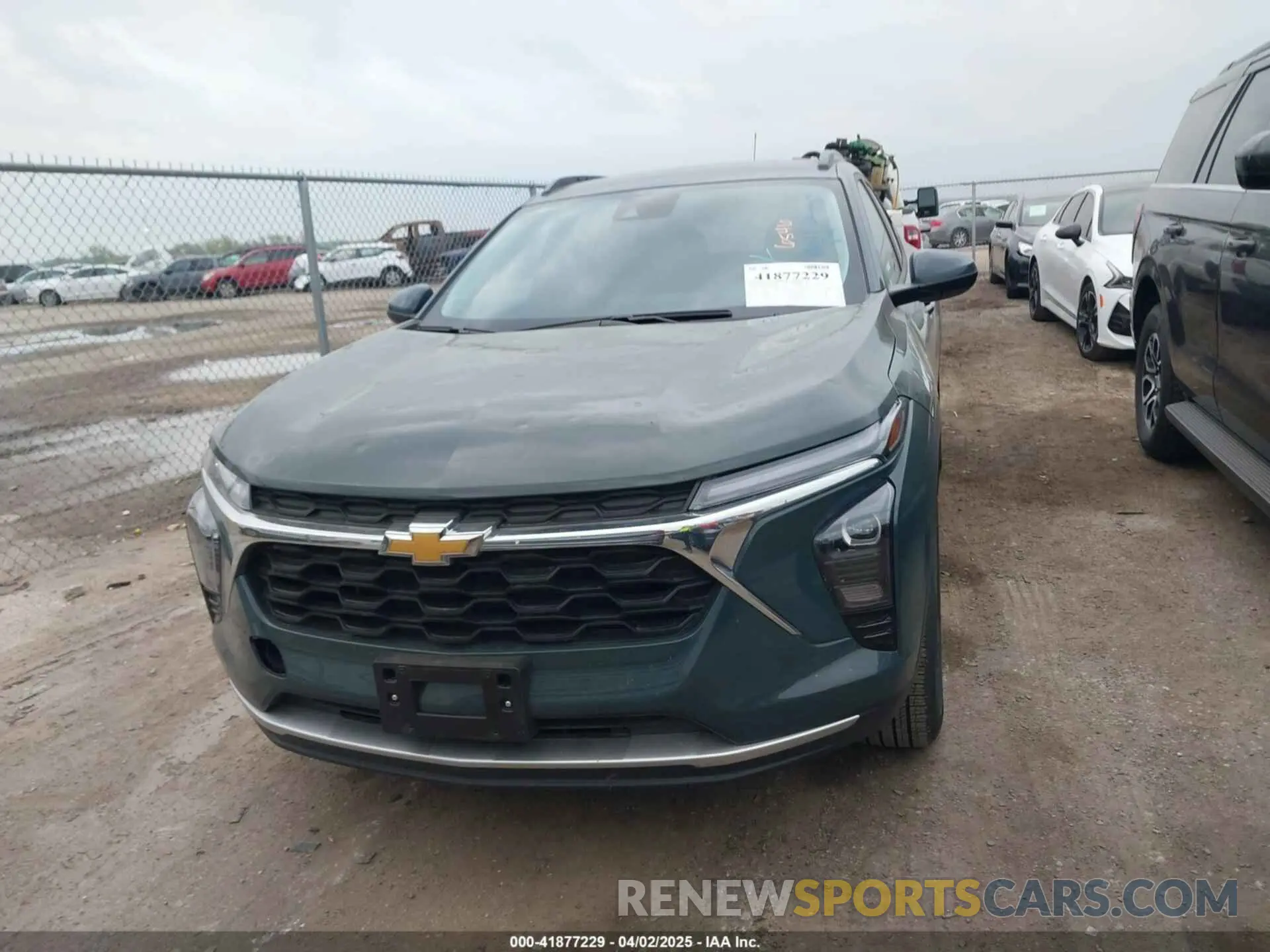 12 fotografías del automóvil dañado KL77LHEP6SC169609 CHEVROLET TRAX 2025