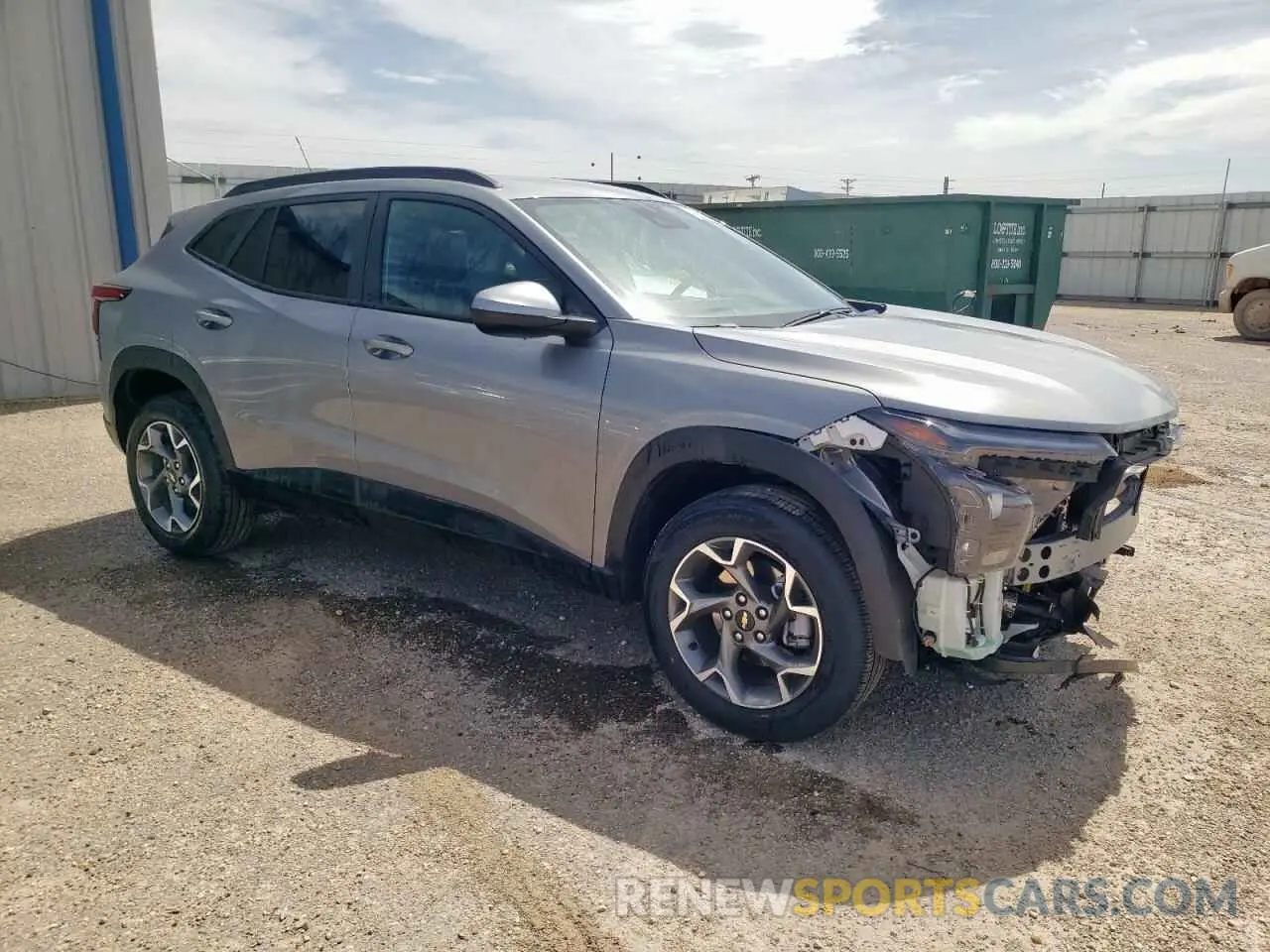 4 fotografías del automóvil dañado KL77LHEP6SC226875 CHEVROLET TRAX 2025