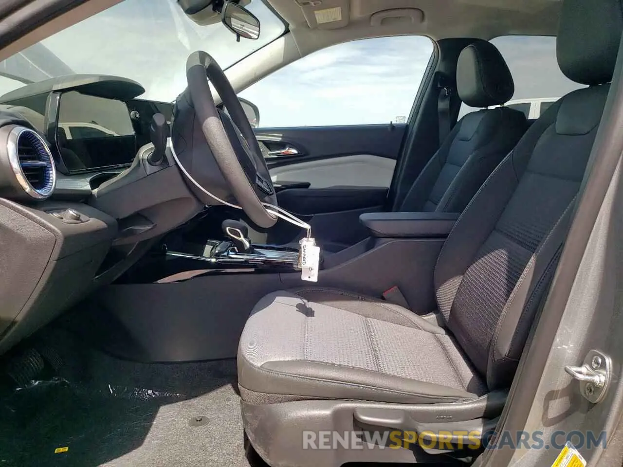 7 fotografías del automóvil dañado KL77LHEP6SC226875 CHEVROLET TRAX 2025