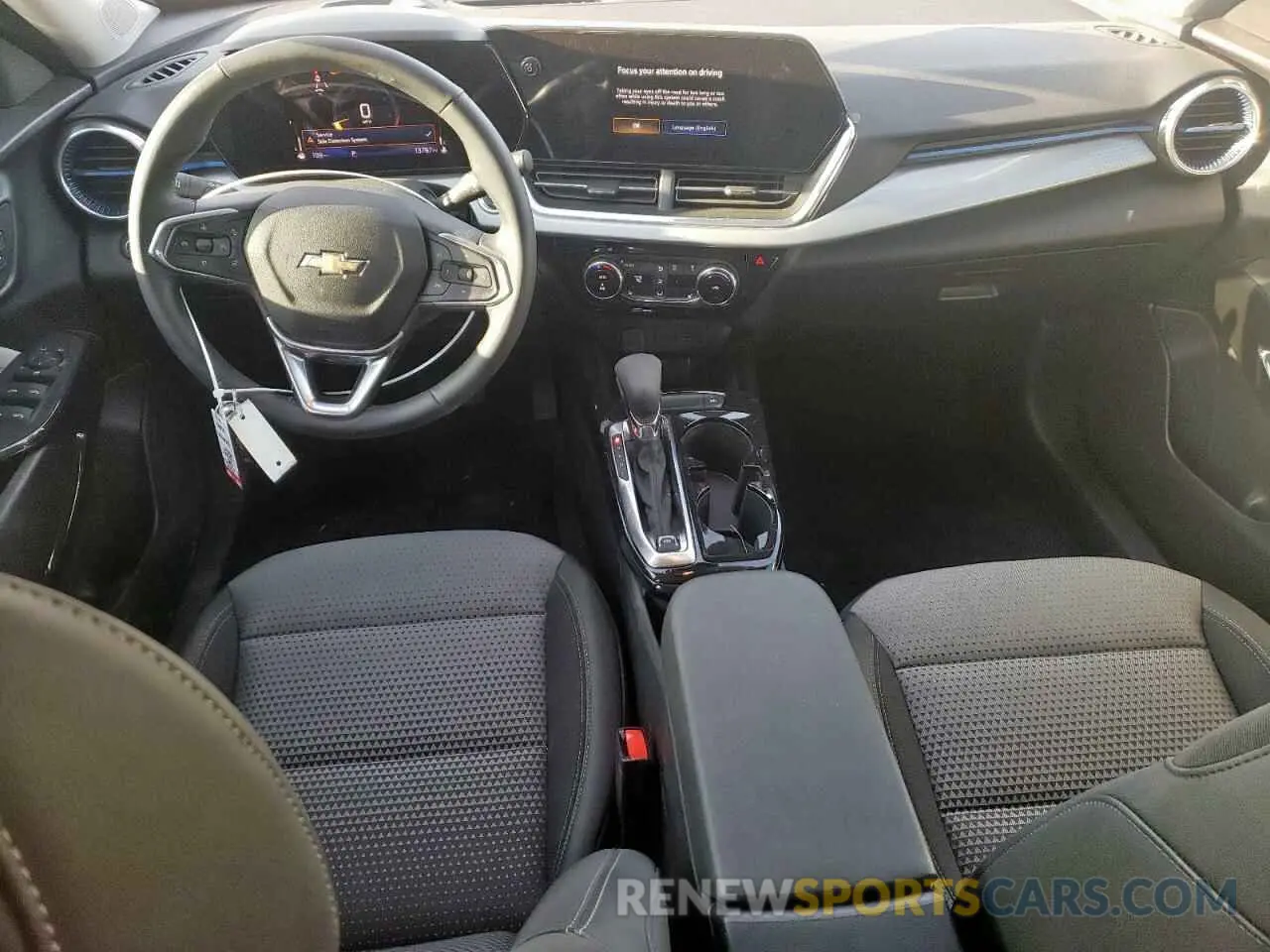 8 fotografías del automóvil dañado KL77LHEP7SC086173 CHEVROLET TRAX 2025