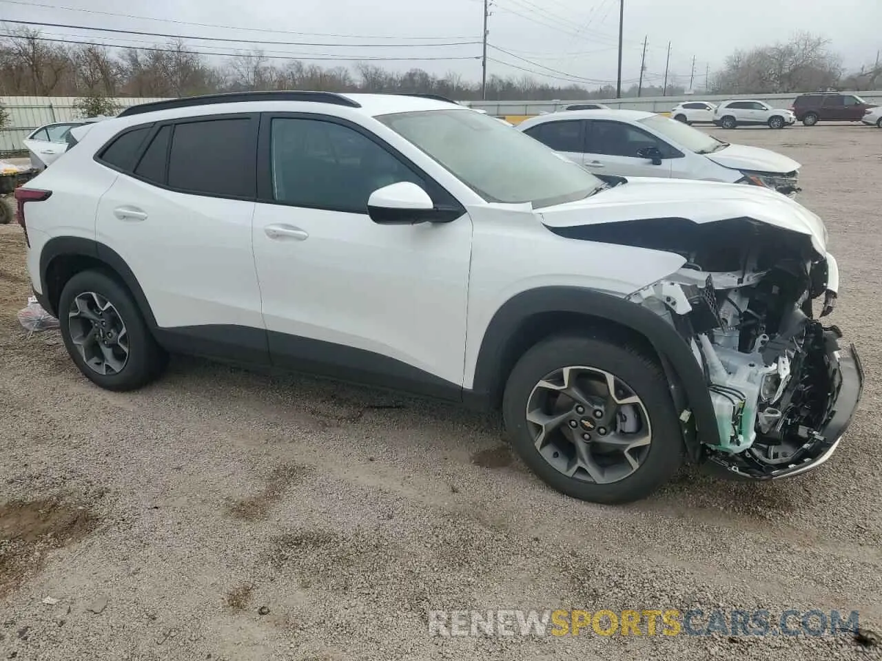 4 fotografías del automóvil dañado KL77LHEP7SC098937 CHEVROLET TRAX 2025