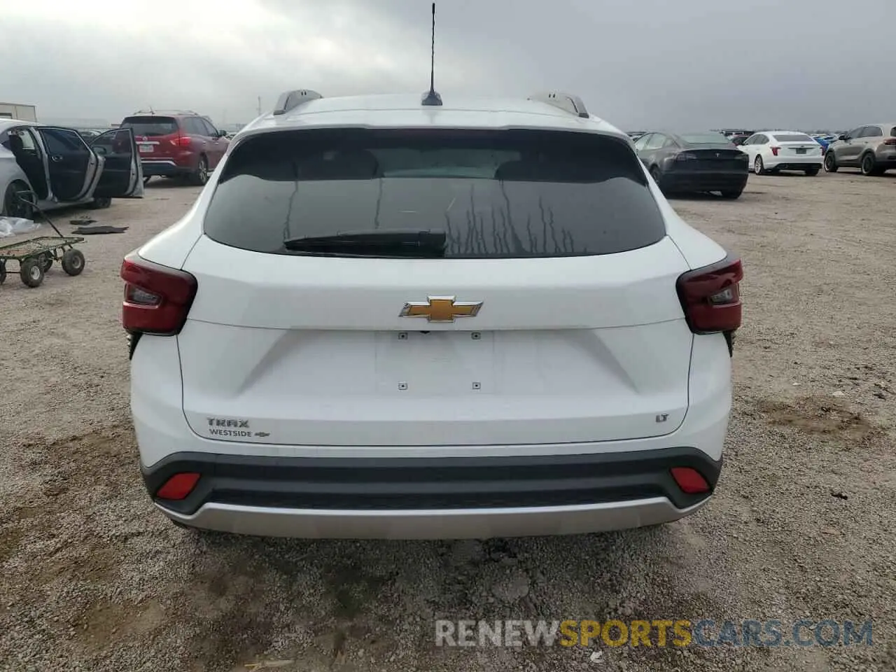 6 fotografías del automóvil dañado KL77LHEP7SC098937 CHEVROLET TRAX 2025