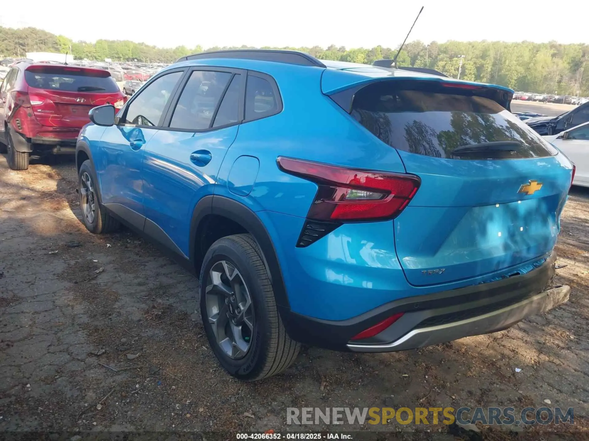 3 fotografías del automóvil dañado KL77LHEP7SC193966 CHEVROLET TRAX 2025