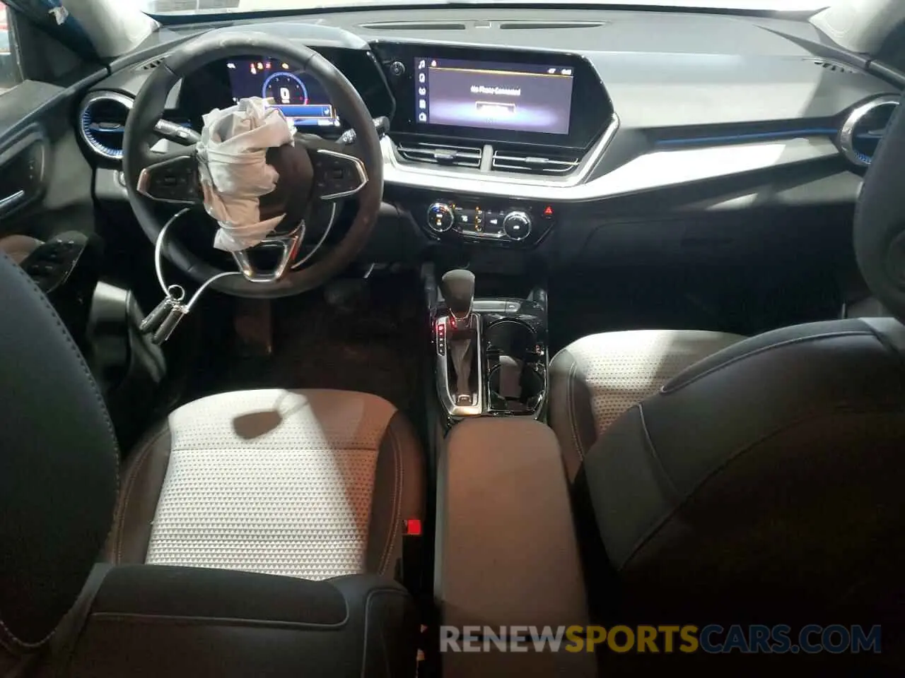 8 fotografías del automóvil dañado KL77LHEP8SC055451 CHEVROLET TRAX 2025