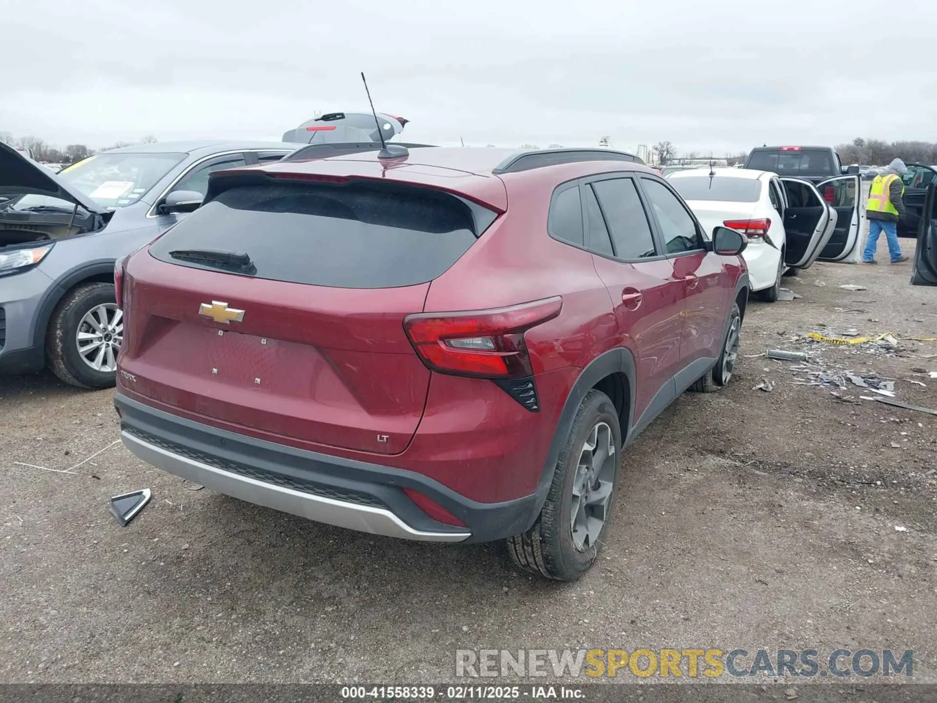 4 fotografías del automóvil dañado KL77LHEP8SC074582 CHEVROLET TRAX 2025