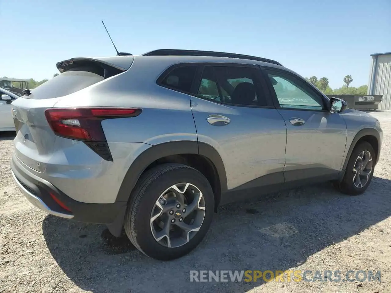 3 fotografías del automóvil dañado KL77LHEP8SC101005 CHEVROLET TRAX 2025