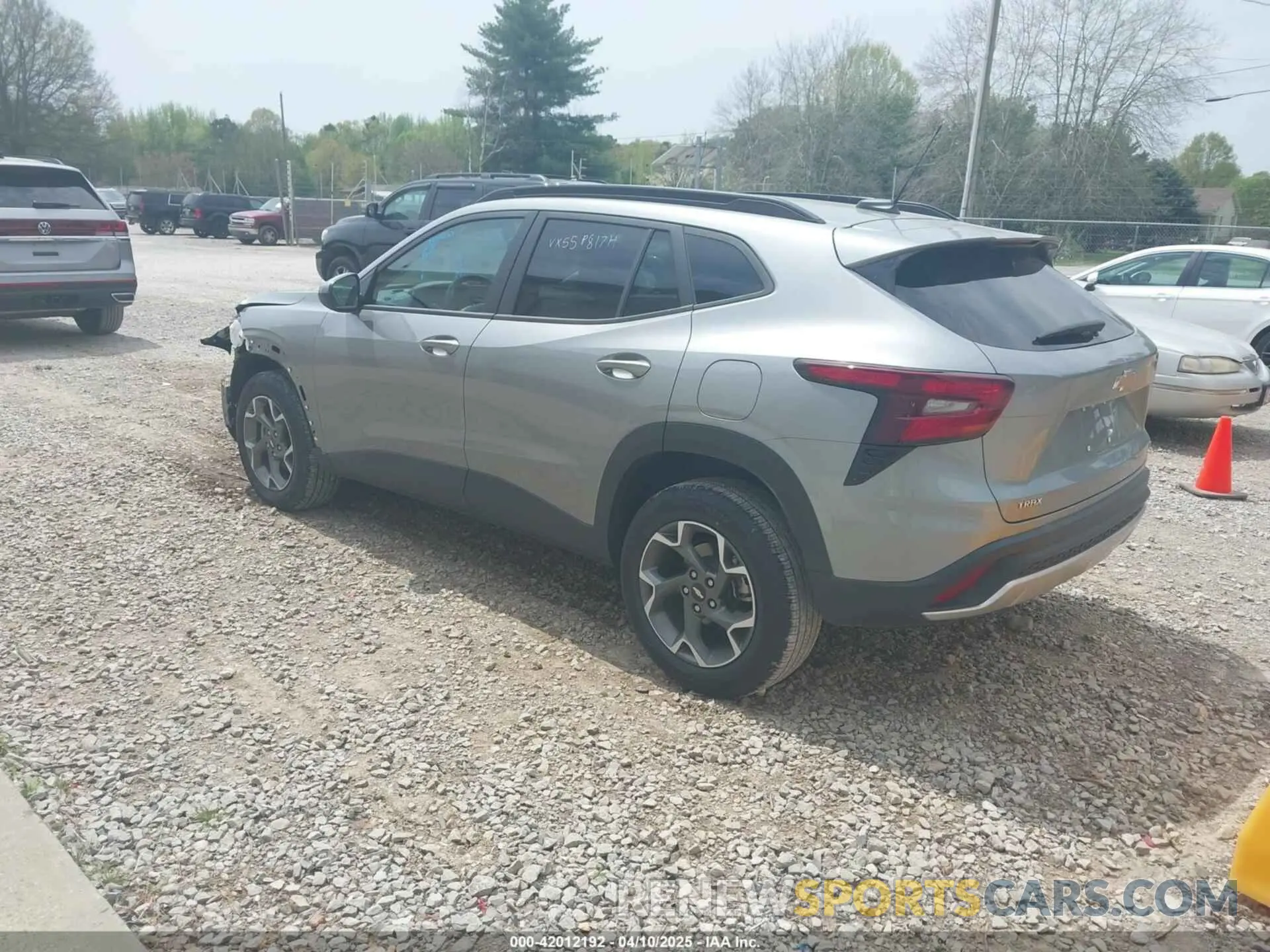 3 fotografías del automóvil dañado KL77LHEP8SC153816 CHEVROLET TRAX 2025