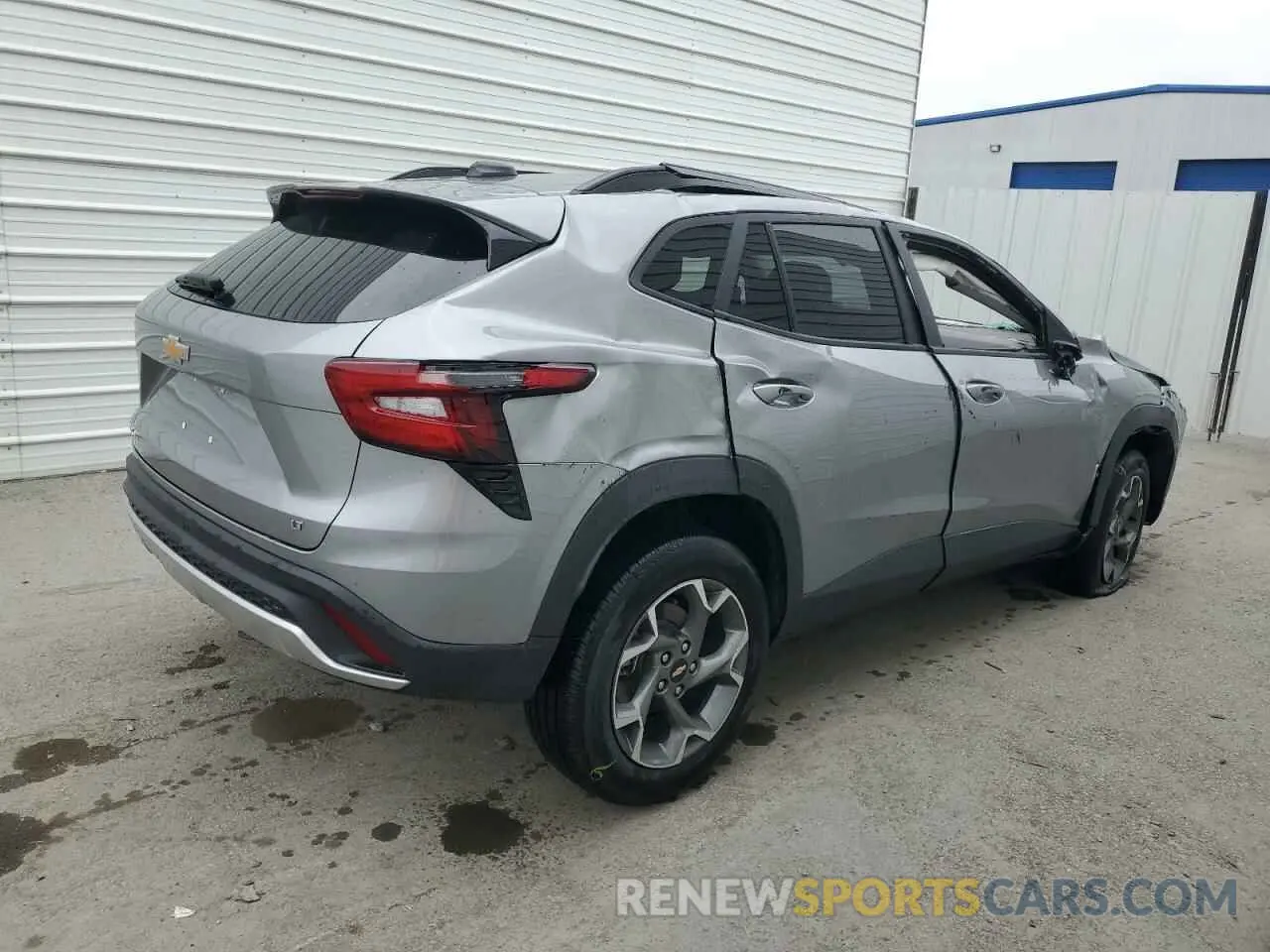 3 fotografías del automóvil dañado KL77LHEP8SC186461 CHEVROLET TRAX 2025