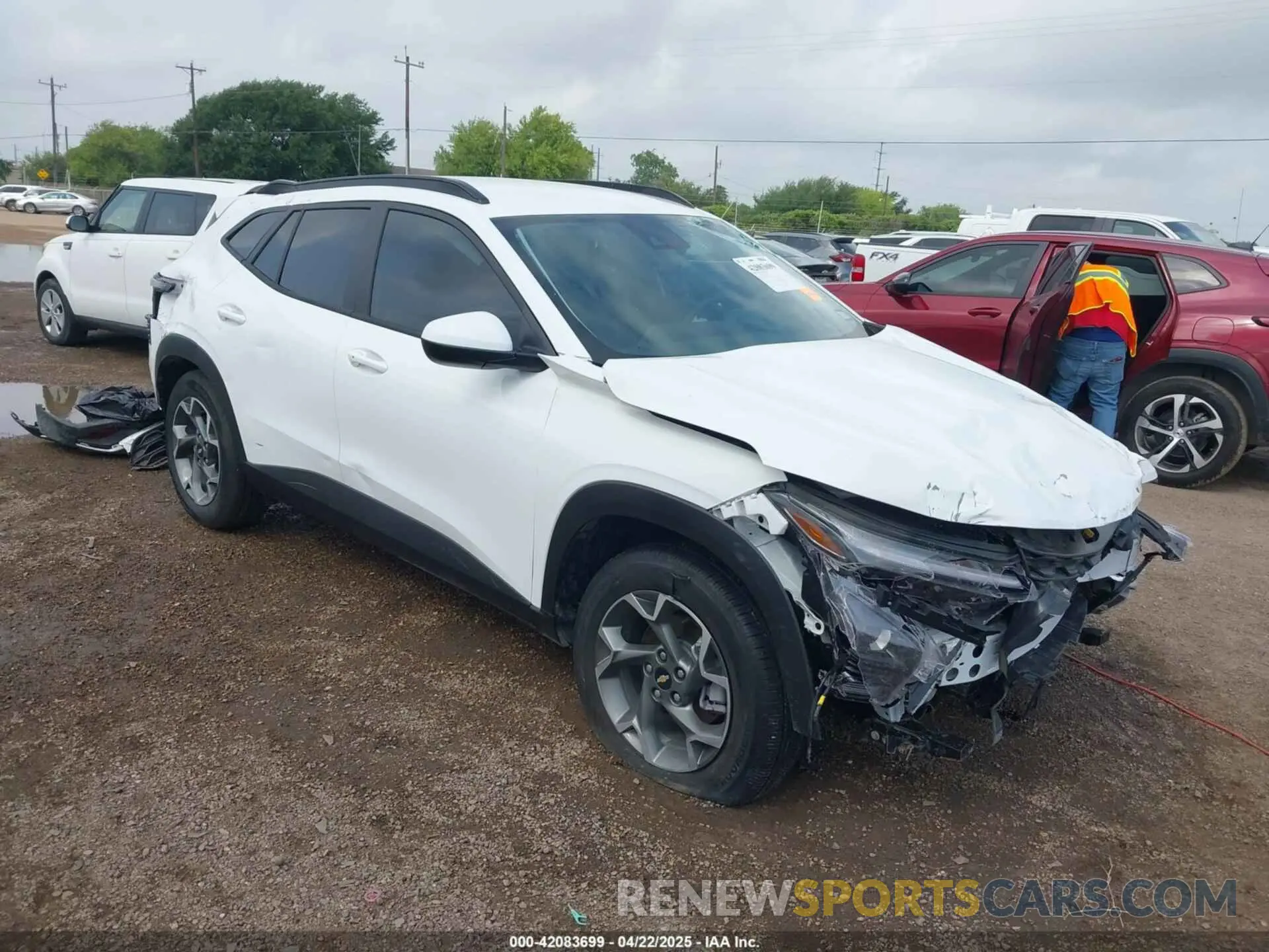 6 fotografías del automóvil dañado KL77LHEP8SC193121 CHEVROLET TRAX 2025