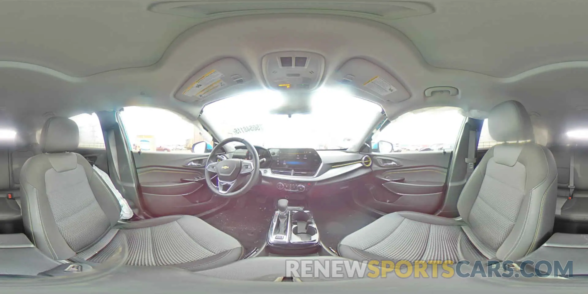 13 fotografías del automóvil dañado KL77LHEP9SC049271 CHEVROLET TRAX 2025