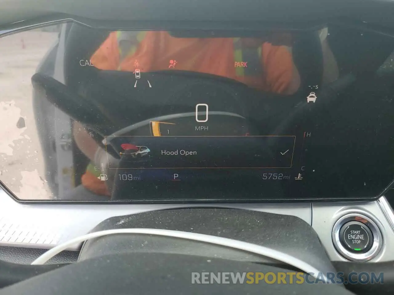 9 fotografías del automóvil dañado KL77LHEP9SC084554 CHEVROLET TRAX 2025