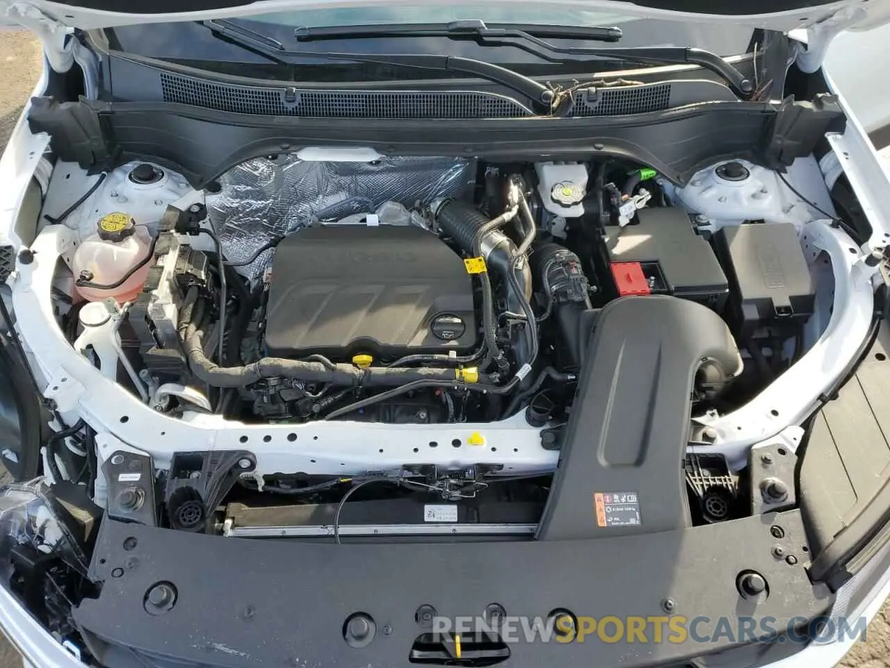 14 fotografías del automóvil dañado KL77LHEP9SC136880 CHEVROLET TRAX 2025