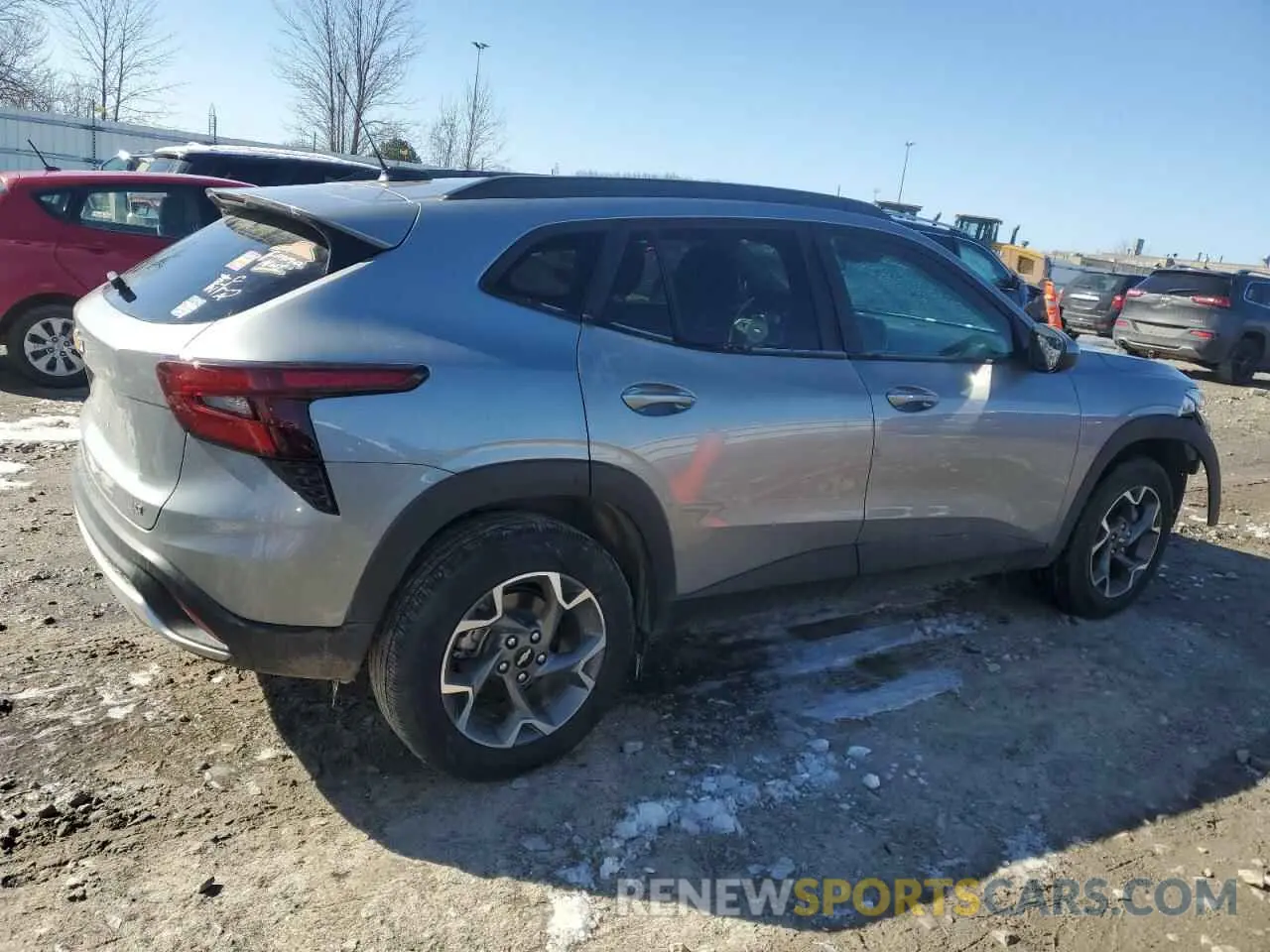 3 fotografías del automóvil dañado KL77LHEPXSC004940 CHEVROLET TRAX 2025