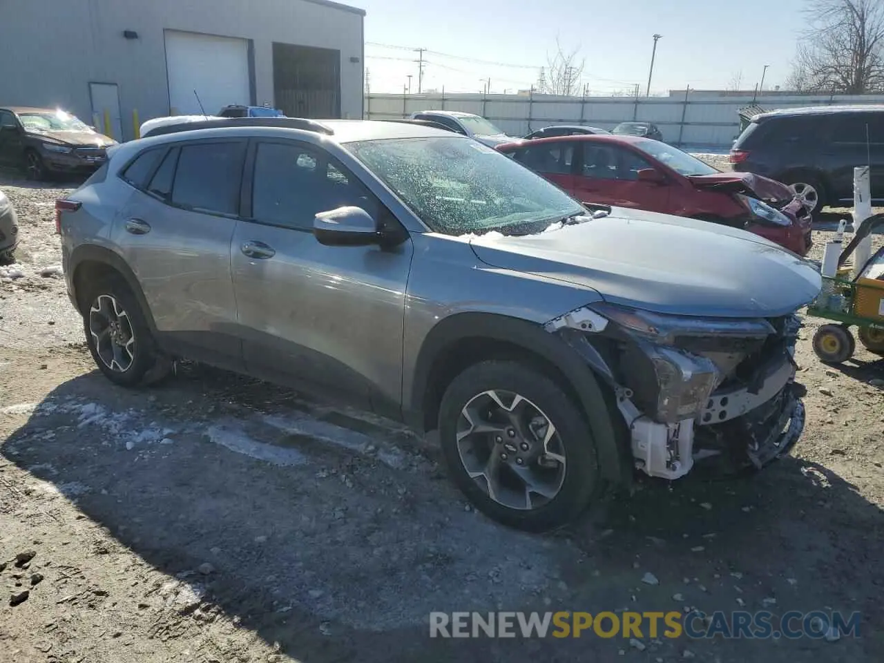 4 fotografías del automóvil dañado KL77LHEPXSC004940 CHEVROLET TRAX 2025
