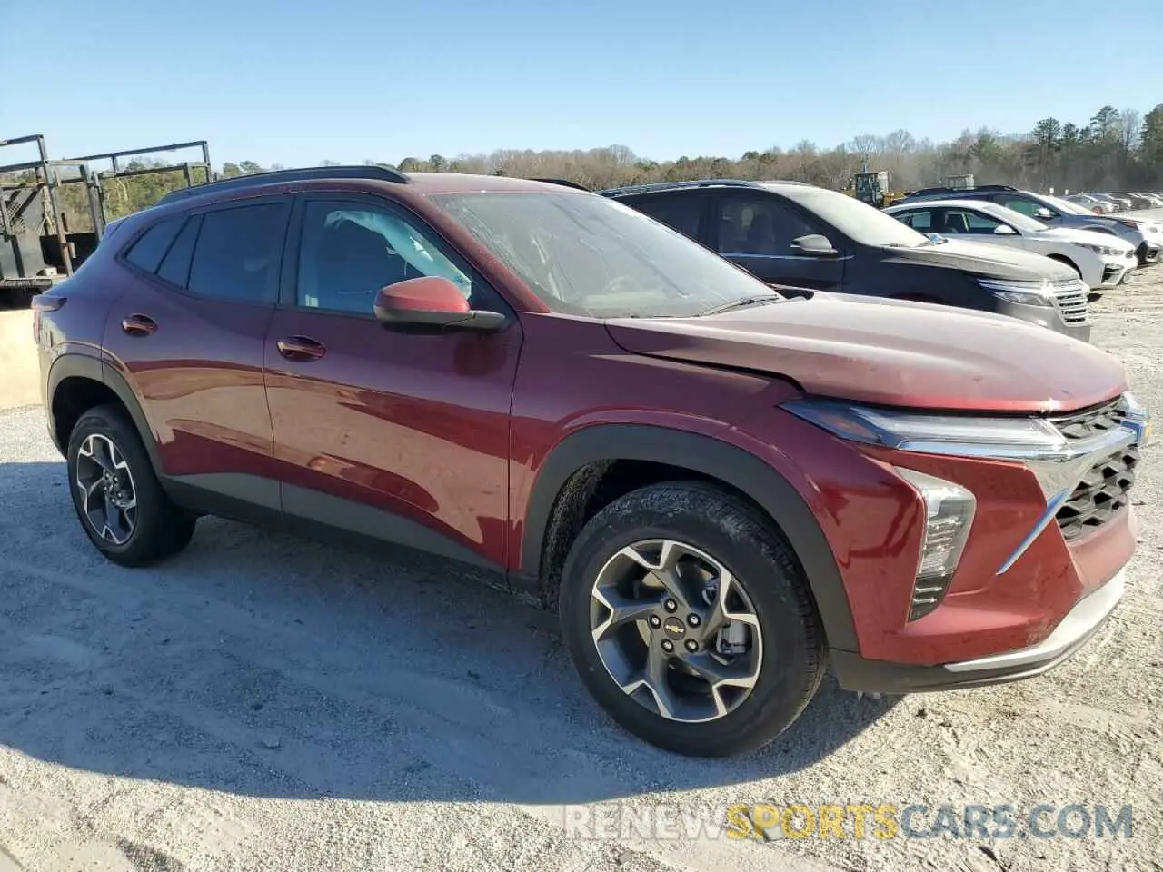 4 fotografías del automóvil dañado KL77LHEPXSC198045 CHEVROLET TRAX 2025