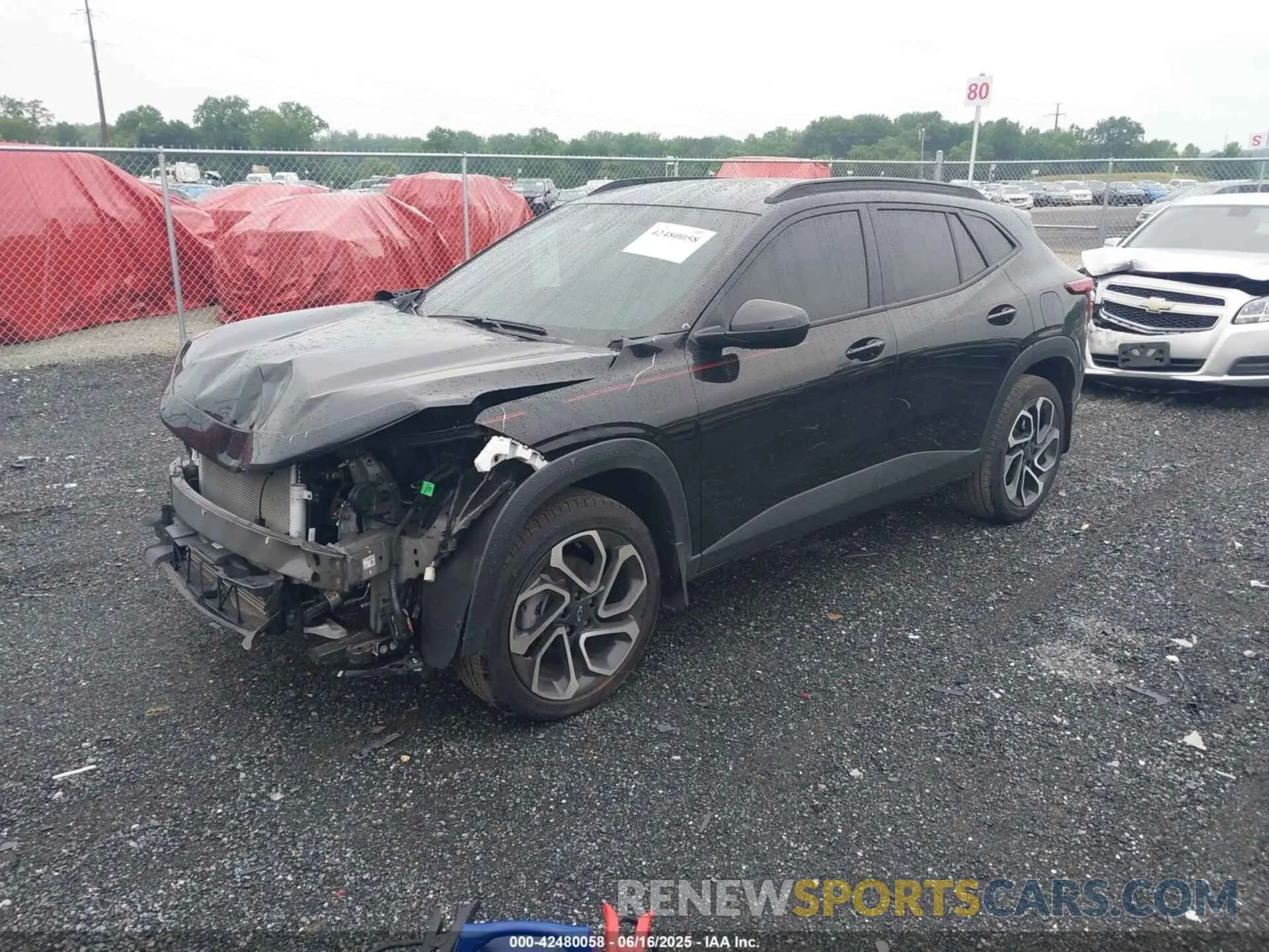 2 fotografías del automóvil dañado KL77LJEP1SC001254 CHEVROLET TRAX 2025