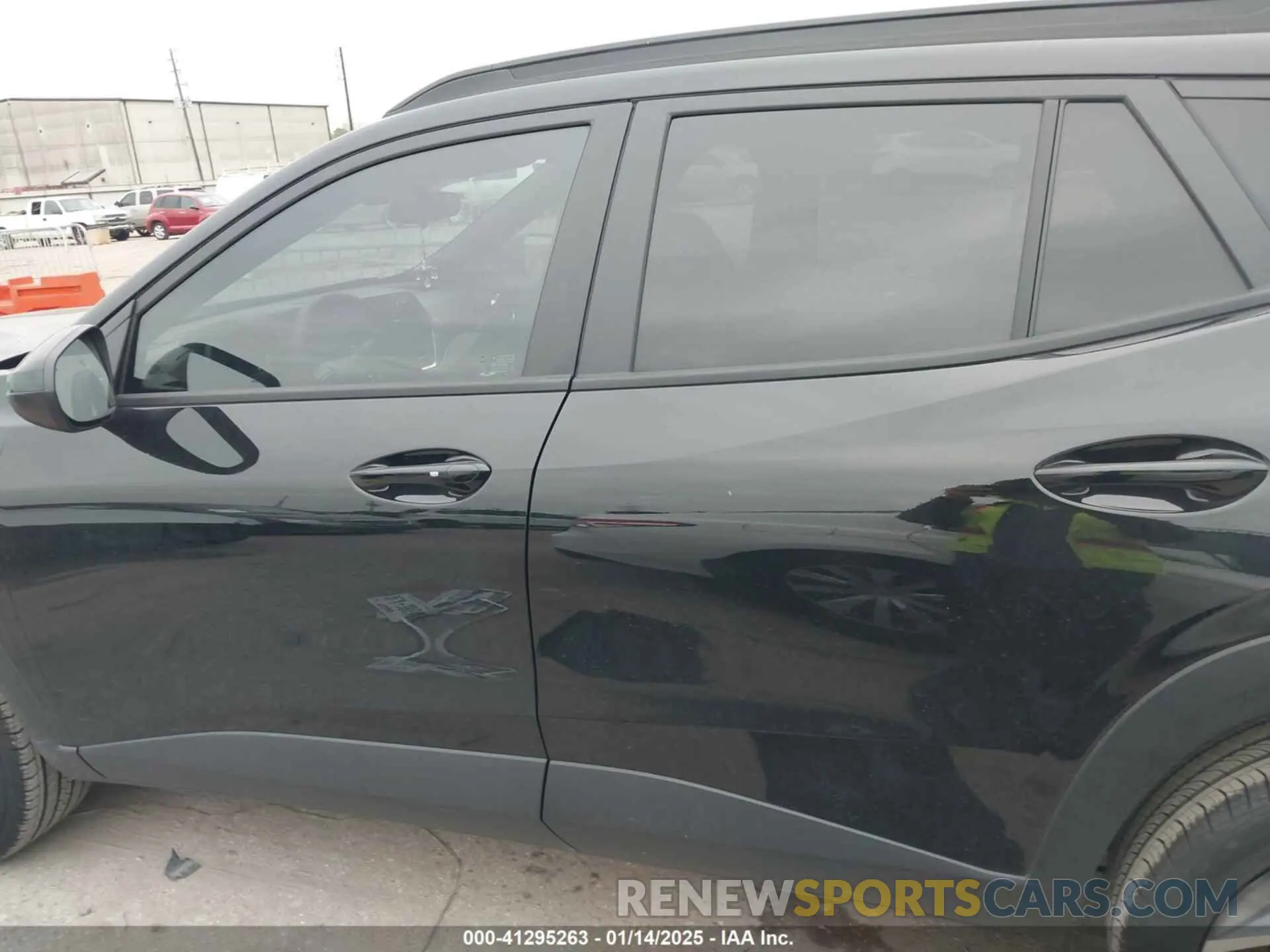 14 fotografías del automóvil dañado KL77LJEP3SC056210 CHEVROLET TRAX 2025