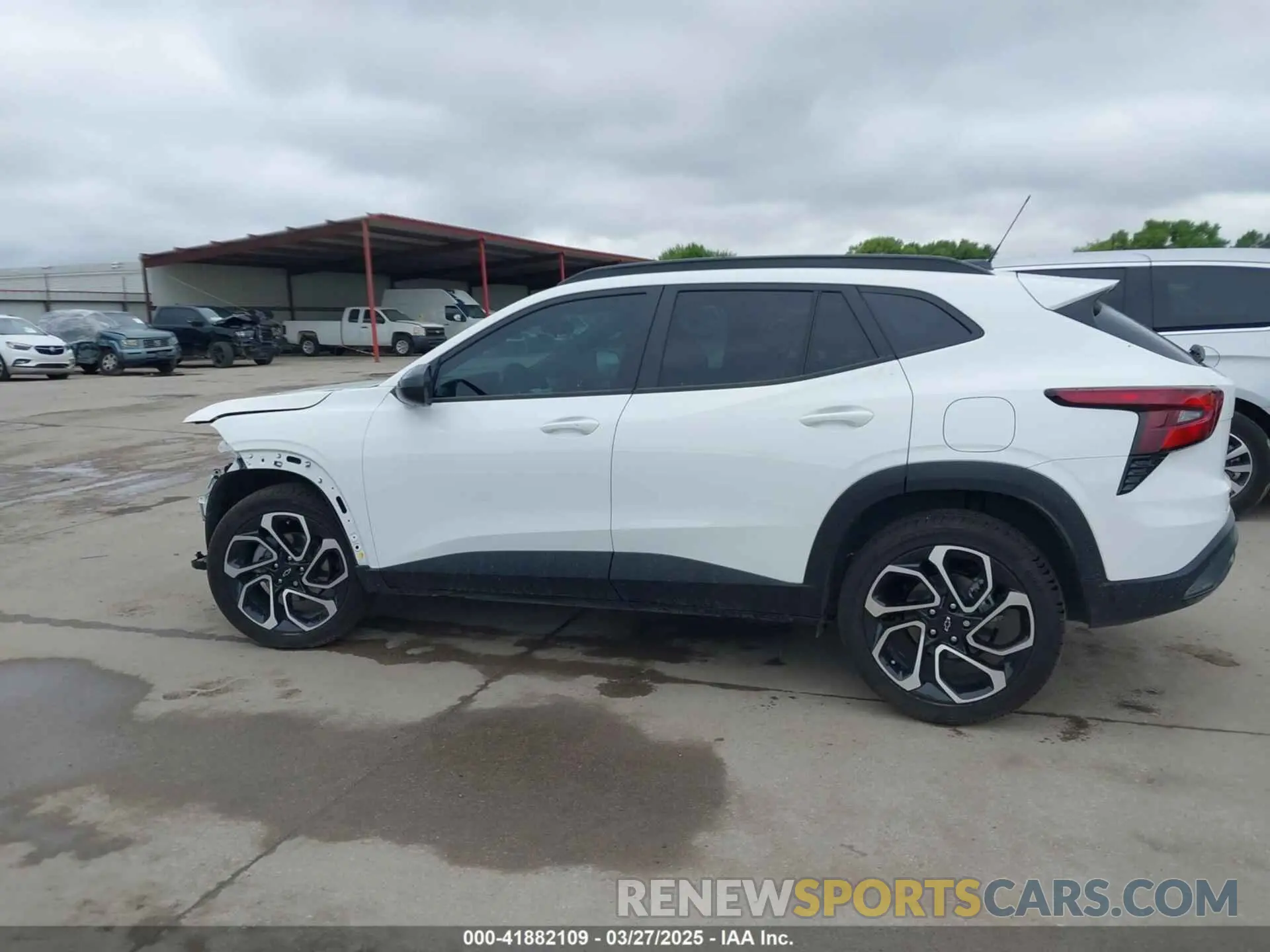 15 fotografías del automóvil dañado KL77LJEP6SC164854 CHEVROLET TRAX 2025