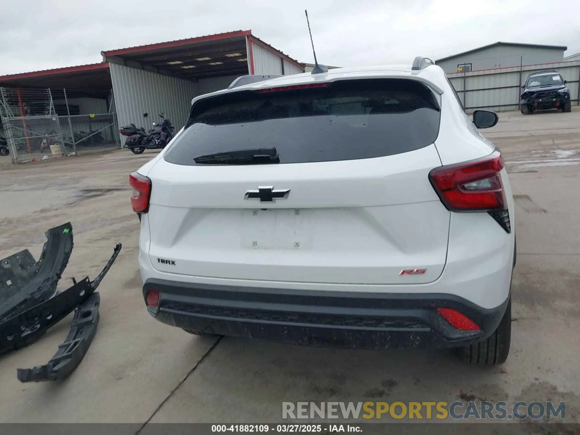 17 fotografías del automóvil dañado KL77LJEP6SC164854 CHEVROLET TRAX 2025