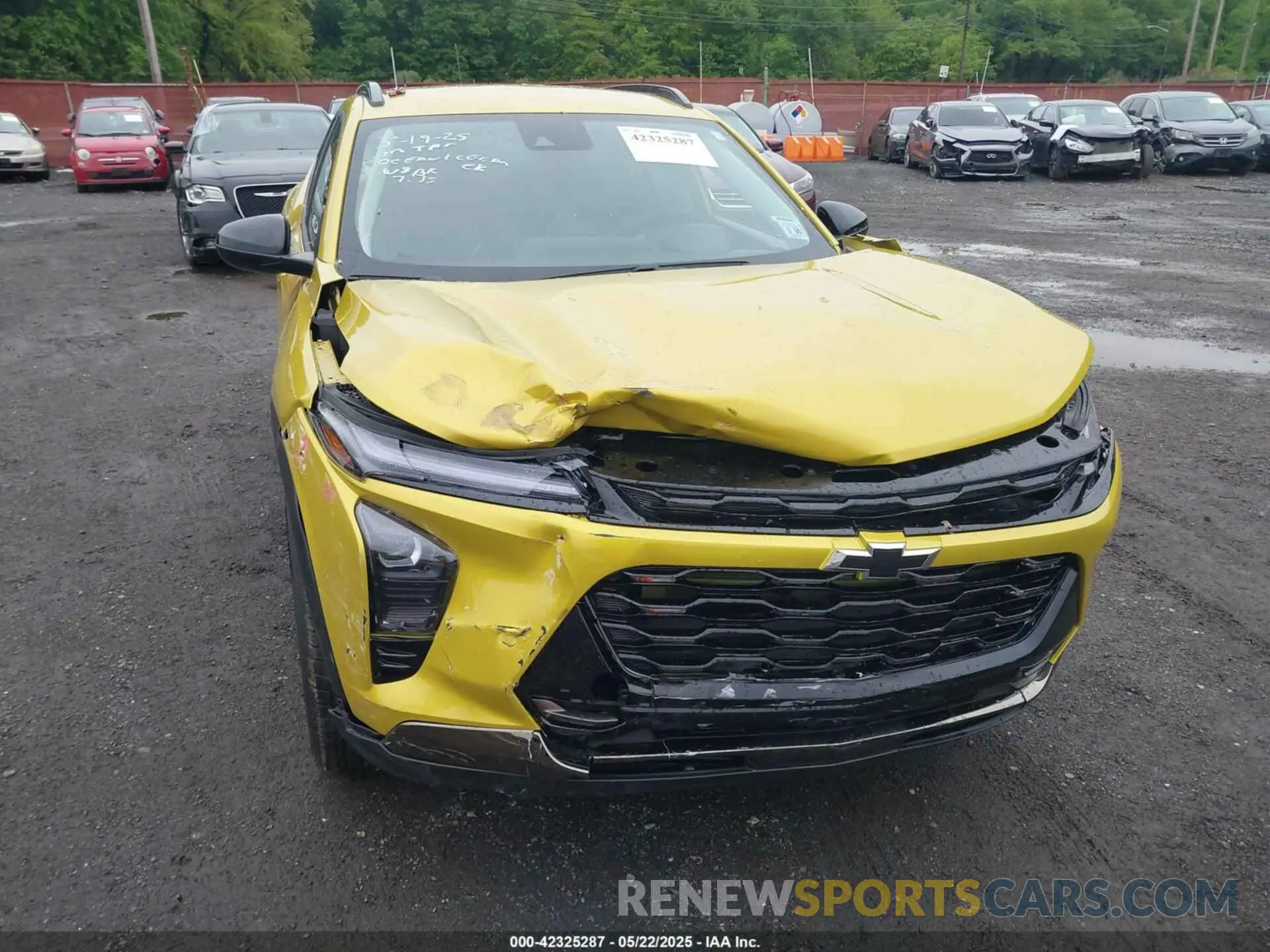 17 fotografías del automóvil dañado KL77LKEP2SC124485 CHEVROLET TRAX 2025