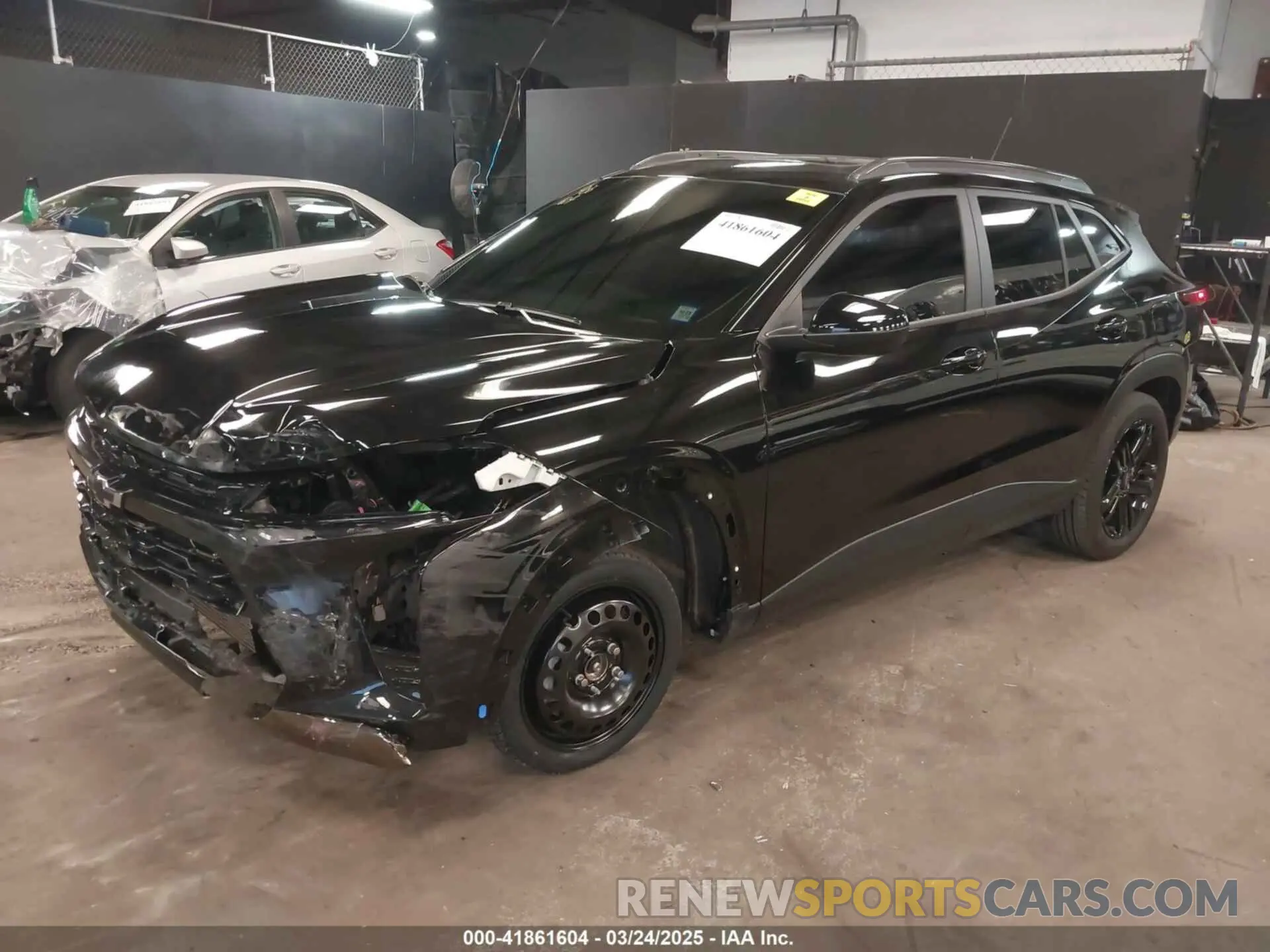 2 fotografías del automóvil dañado KL77LKEP9SC102726 CHEVROLET TRAX 2025