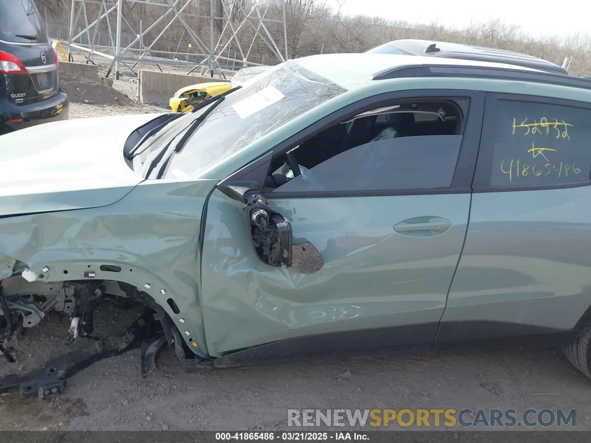 13 fotografías del automóvil dañado KL77LKEP9SC152932 CHEVROLET TRAX 2025