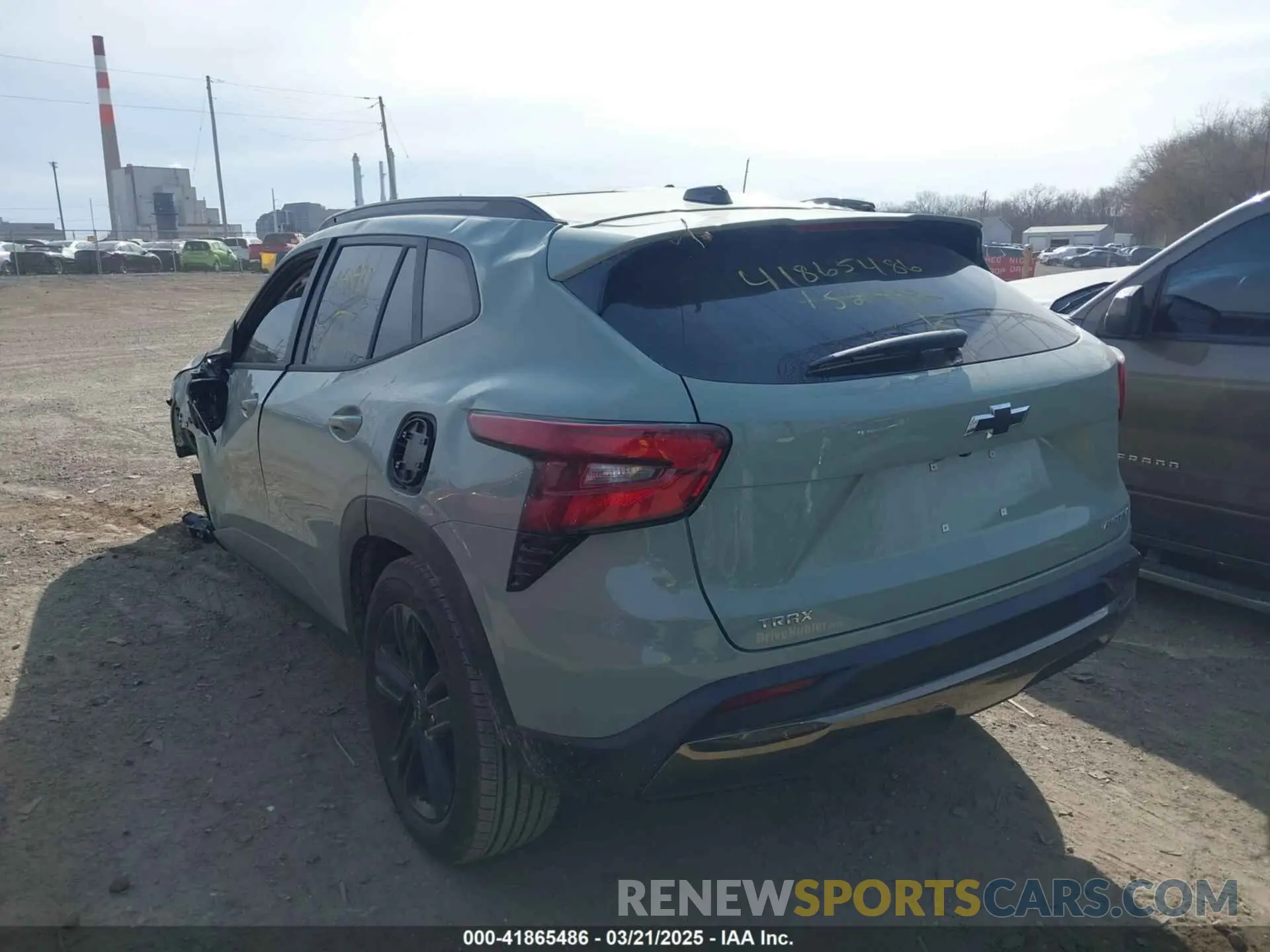3 fotografías del automóvil dañado KL77LKEP9SC152932 CHEVROLET TRAX 2025
