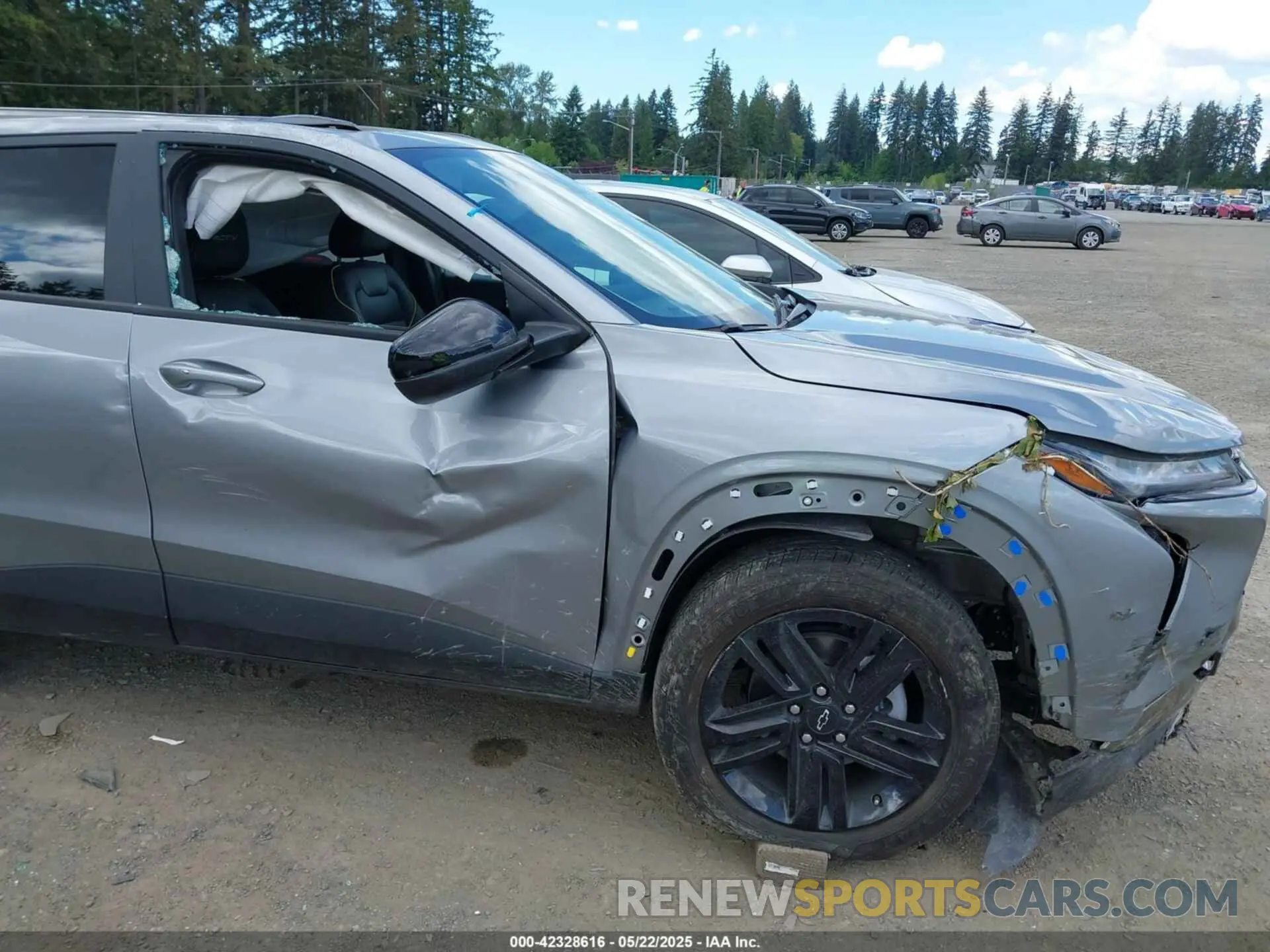 6 fotografías del automóvil dañado KL77LKEPXSC004790 CHEVROLET TRAX 2025