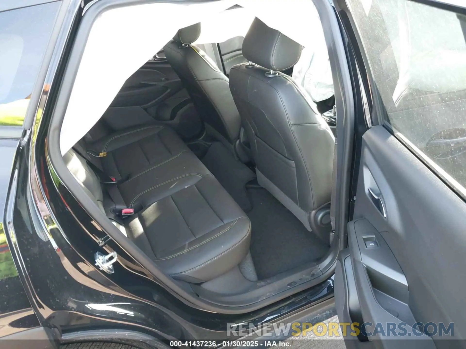 8 fotografías del automóvil dañado KL77LKEPXSC123228 CHEVROLET TRAX 2025