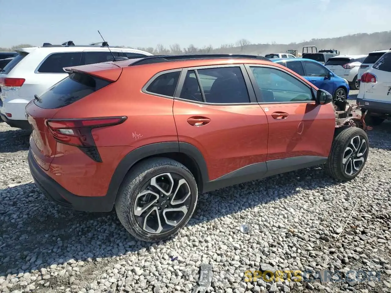 3 fotografías del automóvil dañado KL77LJE22RC226698 CHEVROLET TRAX 2RS 2024
