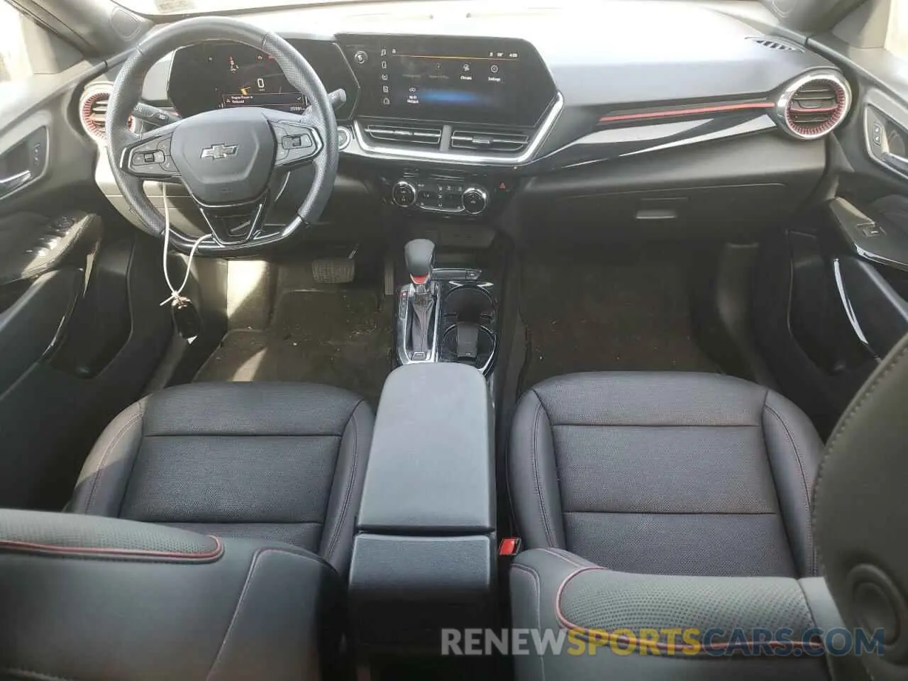 8 fotografías del automóvil dañado KL77LJE24RC015261 CHEVROLET TRAX 2RS 2024