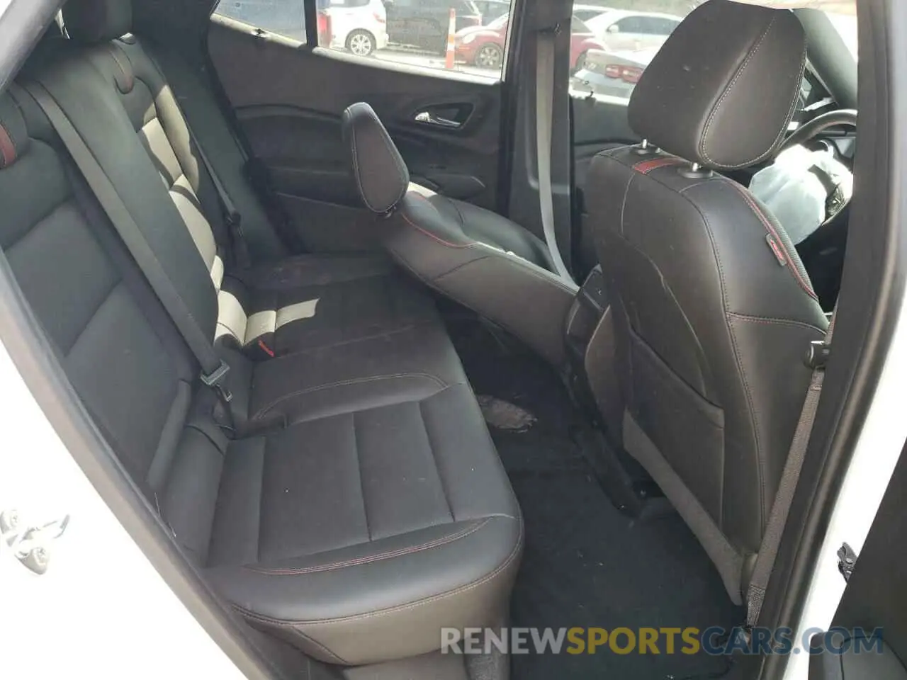 11 fotografías del automóvil dañado KL77LJE26RC023152 CHEVROLET TRAX 2RS 2024