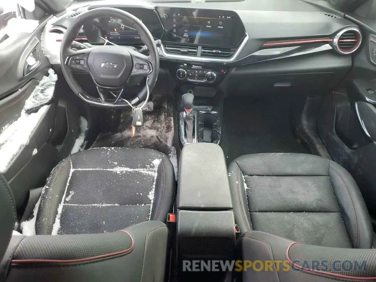 8 fotografías del automóvil dañado KL77LJE26RC213372 CHEVROLET TRAX 2RS 2024