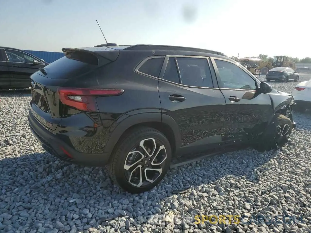 3 fotografías del automóvil dañado KL77LJE29RC177354 CHEVROLET TRAX 2RS 2024