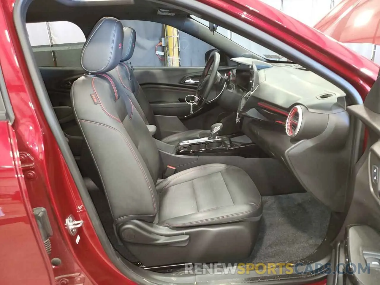 7 fotografías del automóvil dañado KL77LJE2XRC096654 CHEVROLET TRAX 2RS 2024