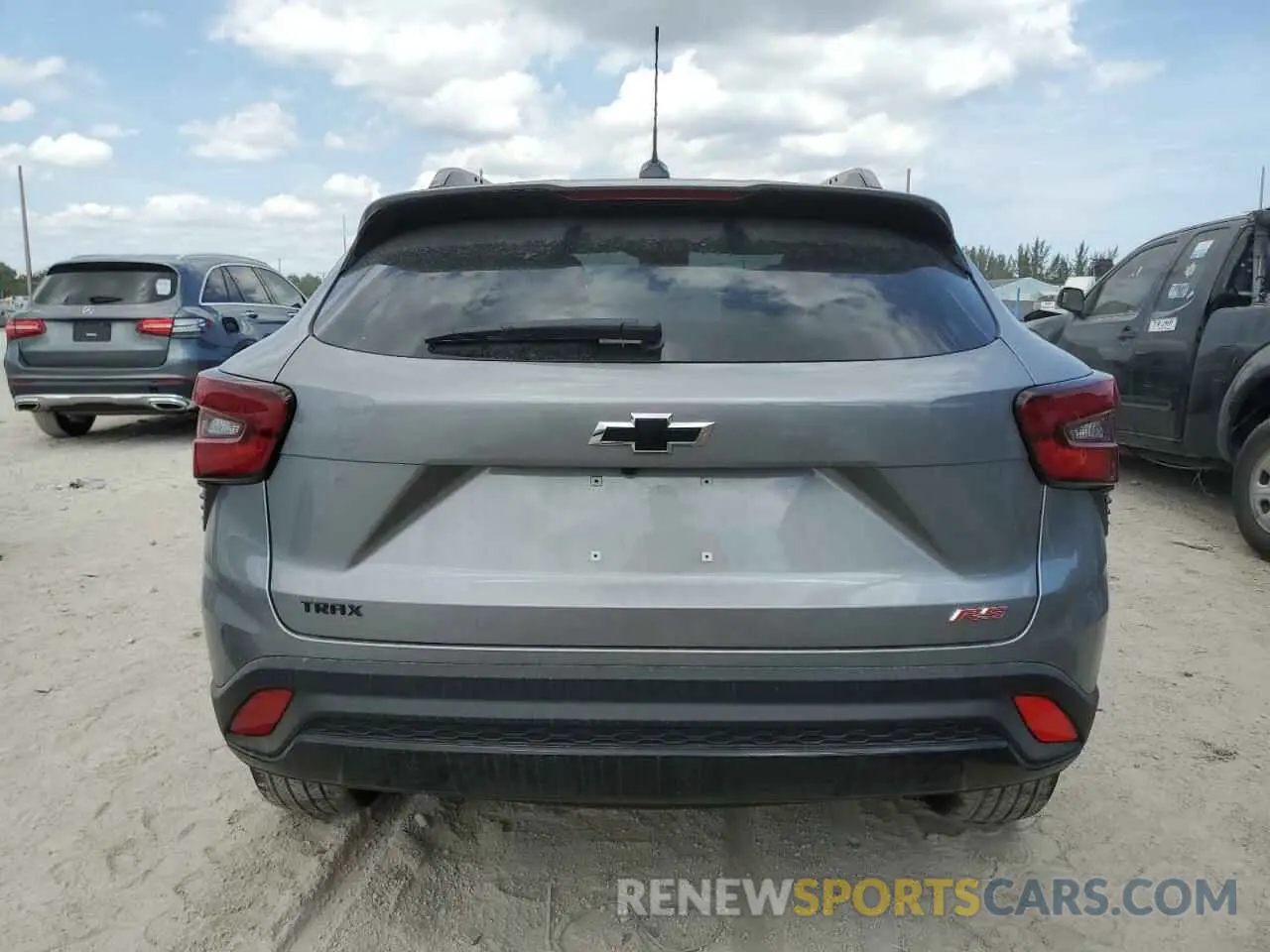6 fotografías del automóvil dañado KL77LJEP1SC165765 CHEVROLET TRAX 2RS 2025