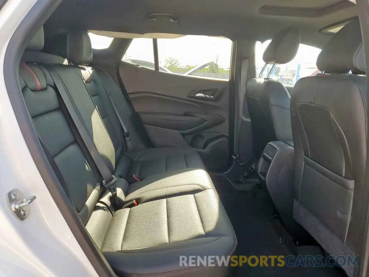 11 fotografías del automóvil dañado KL77LJEP2SC032433 CHEVROLET TRAX 2RS 2025