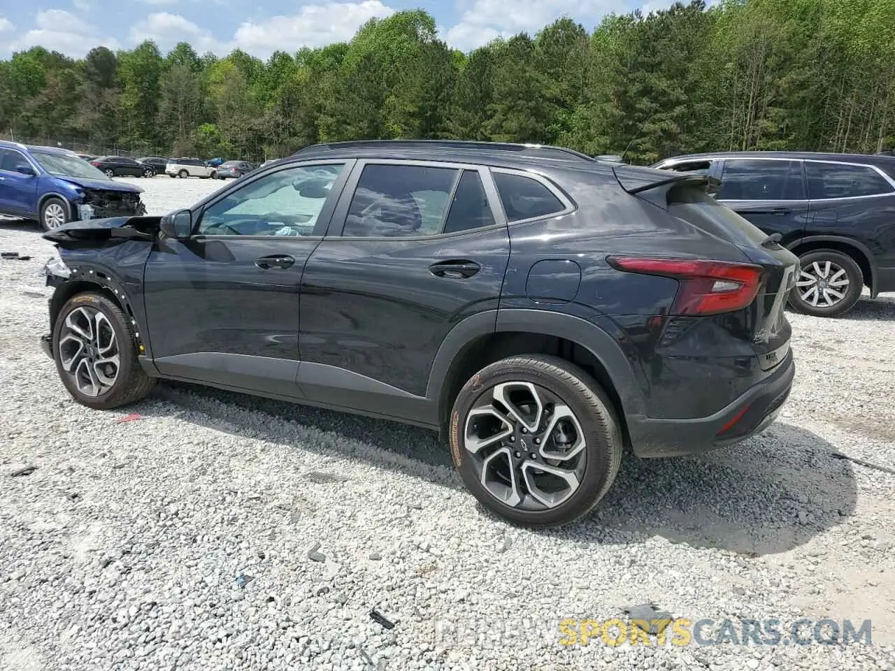 2 fotografías del automóvil dañado KL77LJEP3SC093709 CHEVROLET TRAX 2RS 2025