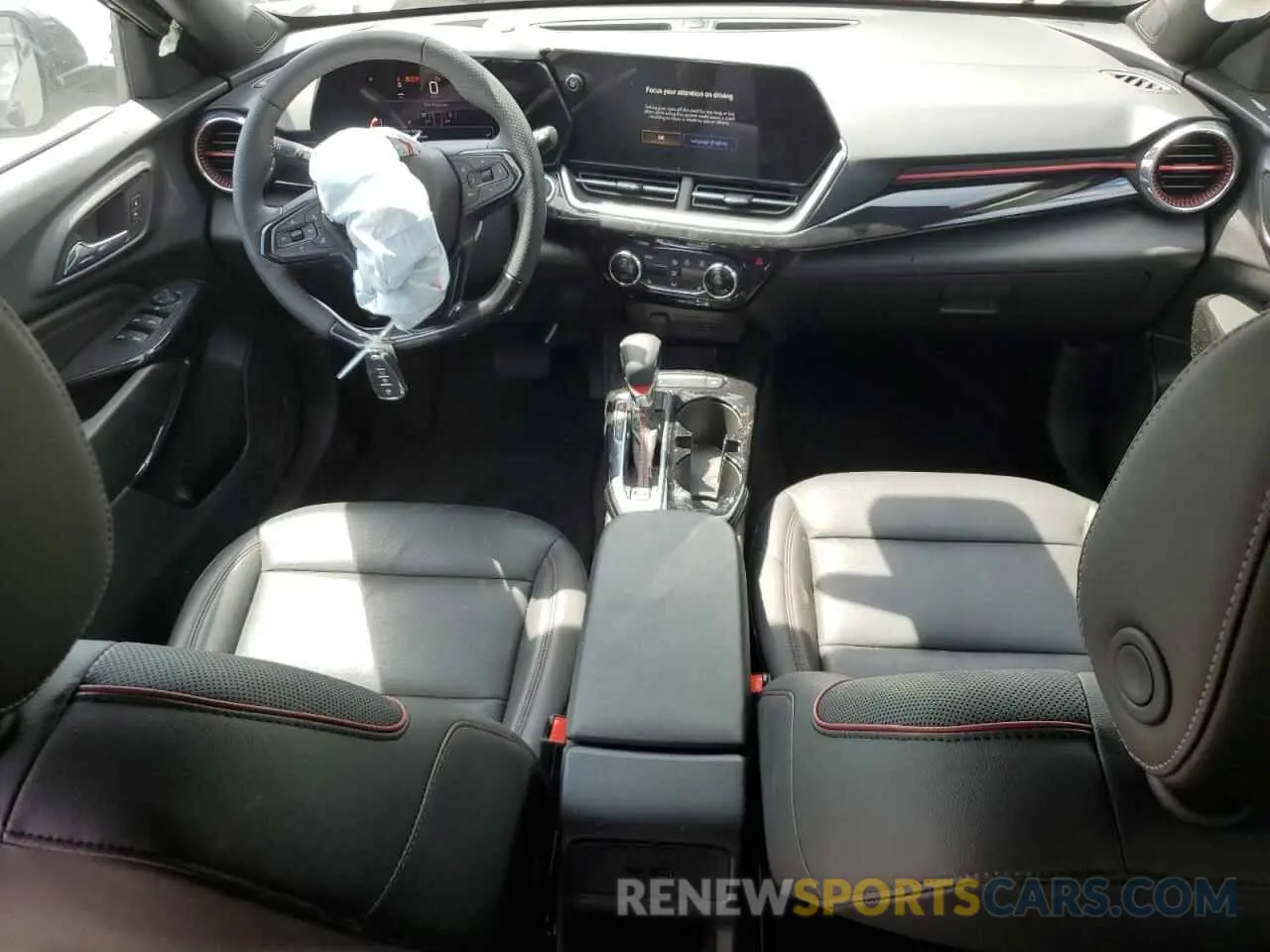 8 fotografías del automóvil dañado KL77LJEP3SC093709 CHEVROLET TRAX 2RS 2025